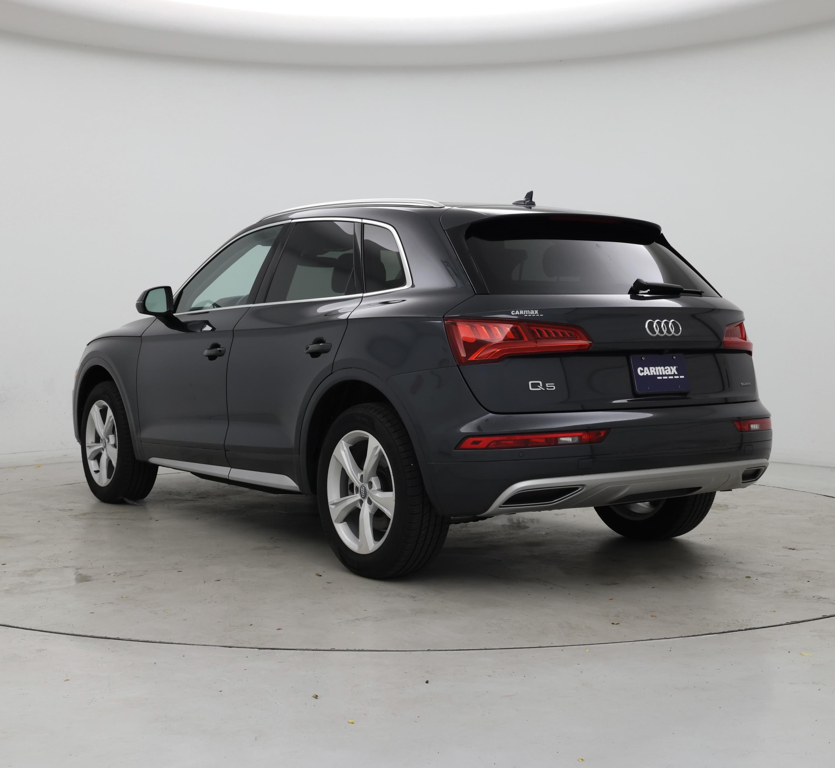 Thumbnail: 2020 Audi Q5 - 2
