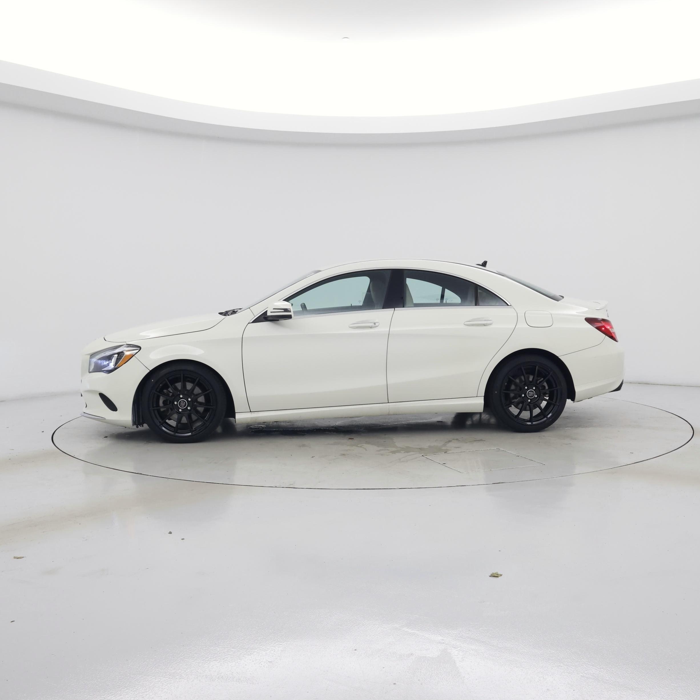 Thumbnail: 2018 Mercedes-Benz CLA - 3