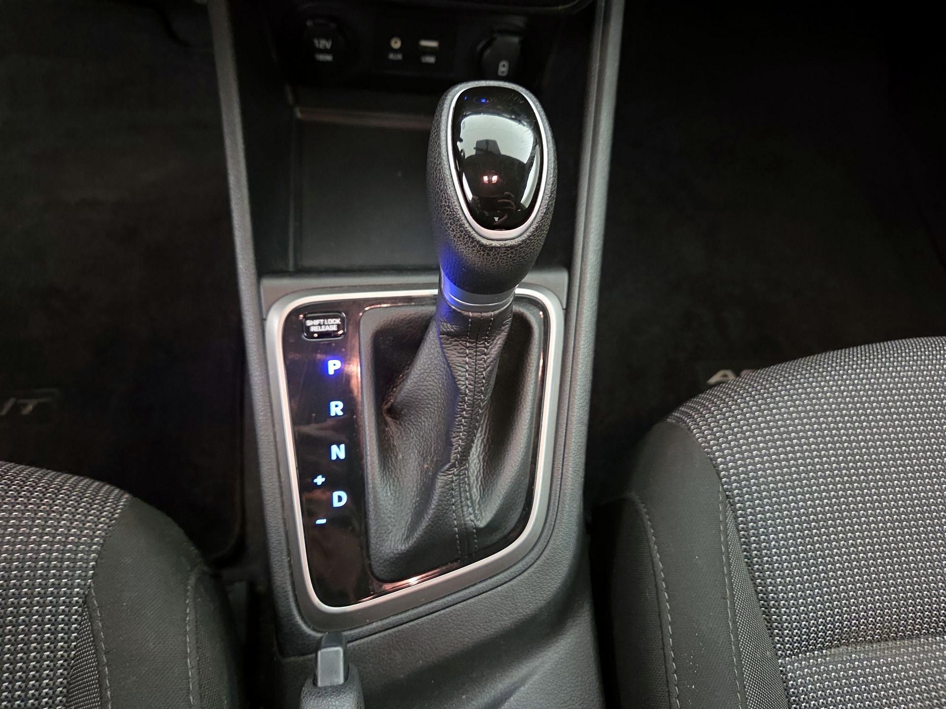 Thumbnail: 2021 Hyundai Accent - 17