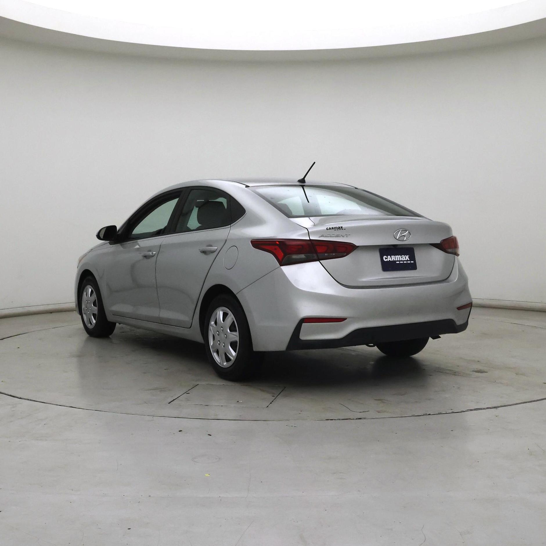 Thumbnail: 2021 Hyundai Accent - 2