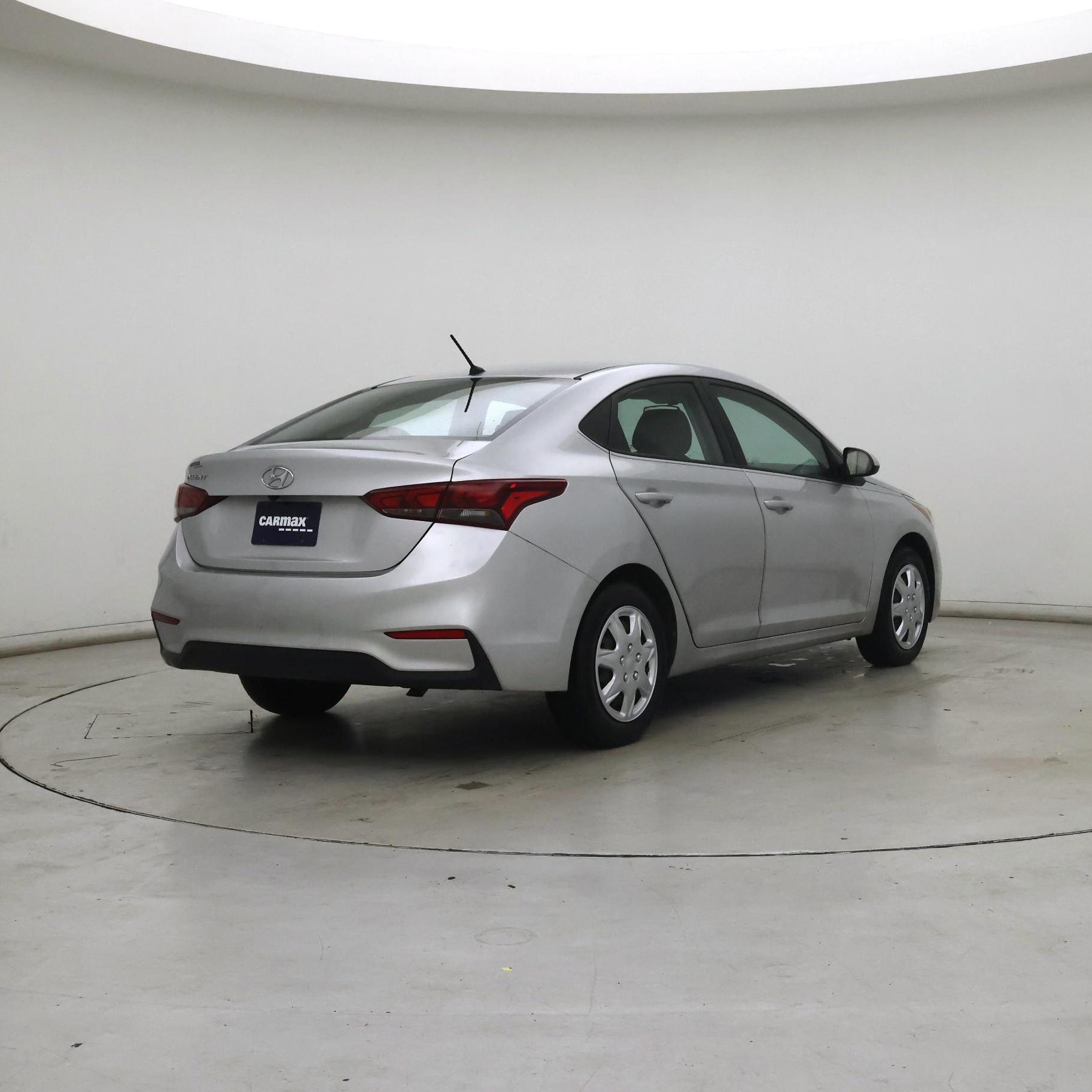 Thumbnail: 2021 Hyundai Accent - 8