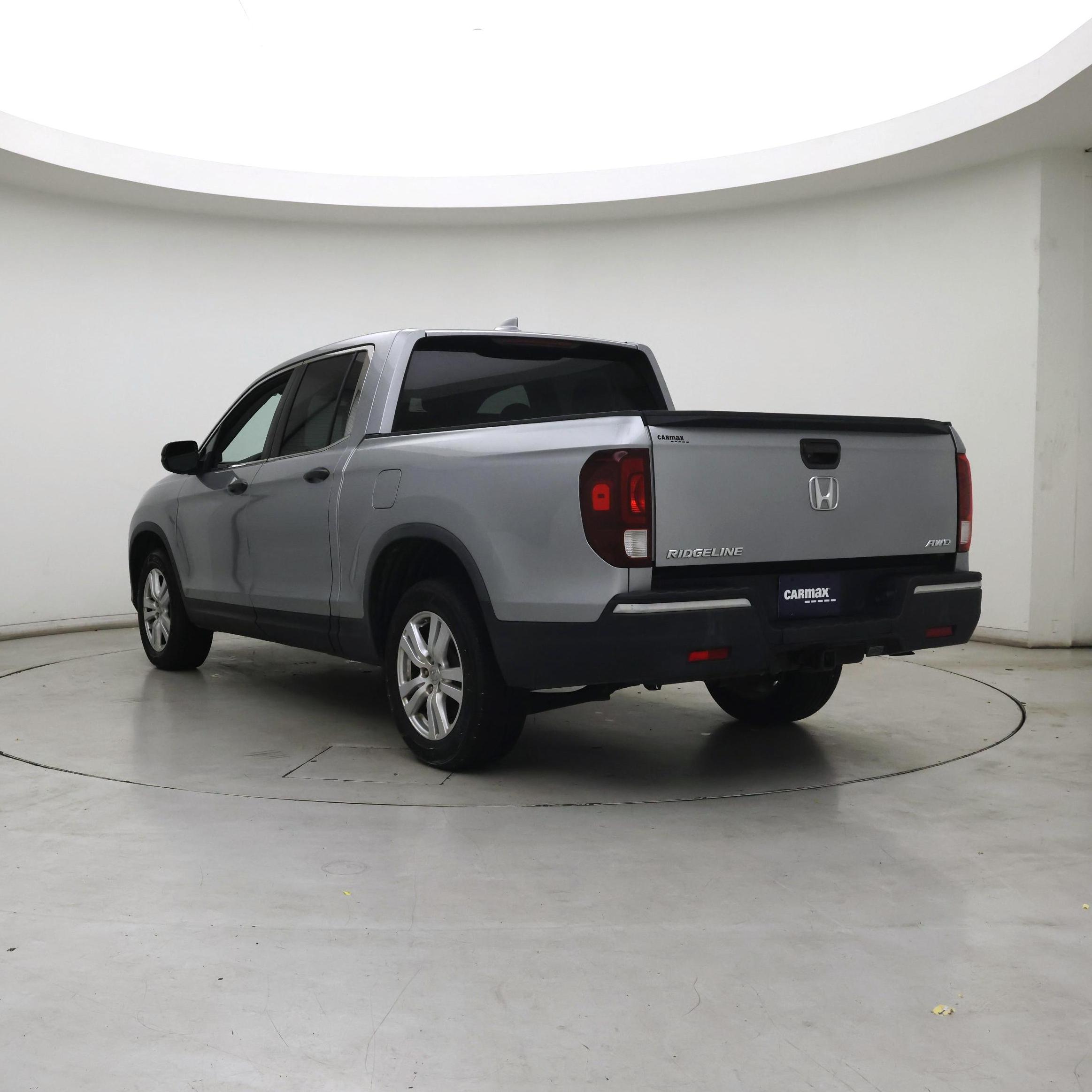 Thumbnail: 2017 Honda Ridgeline - 2