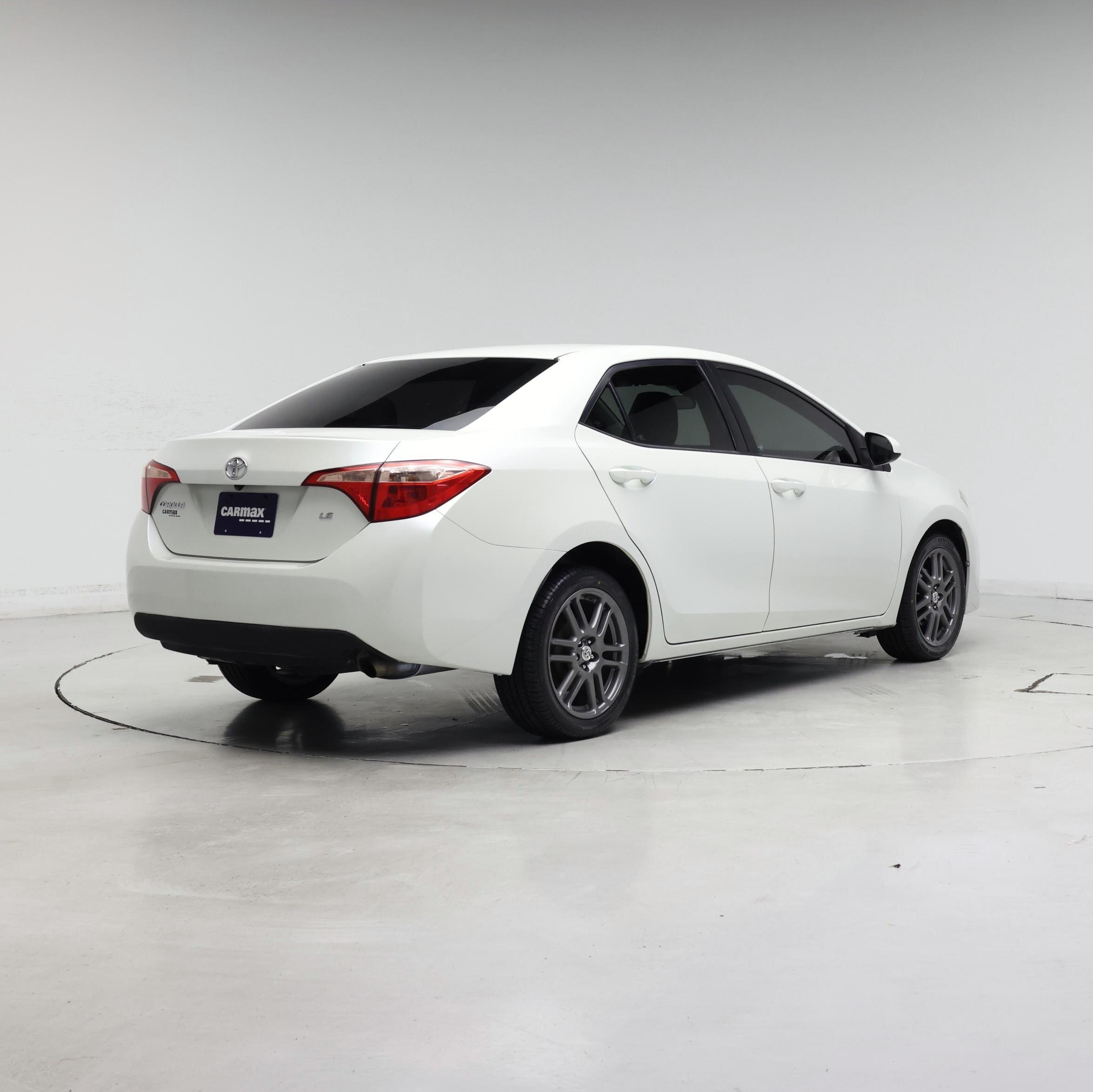 Thumbnail: 2017 Toyota Corolla - 8
