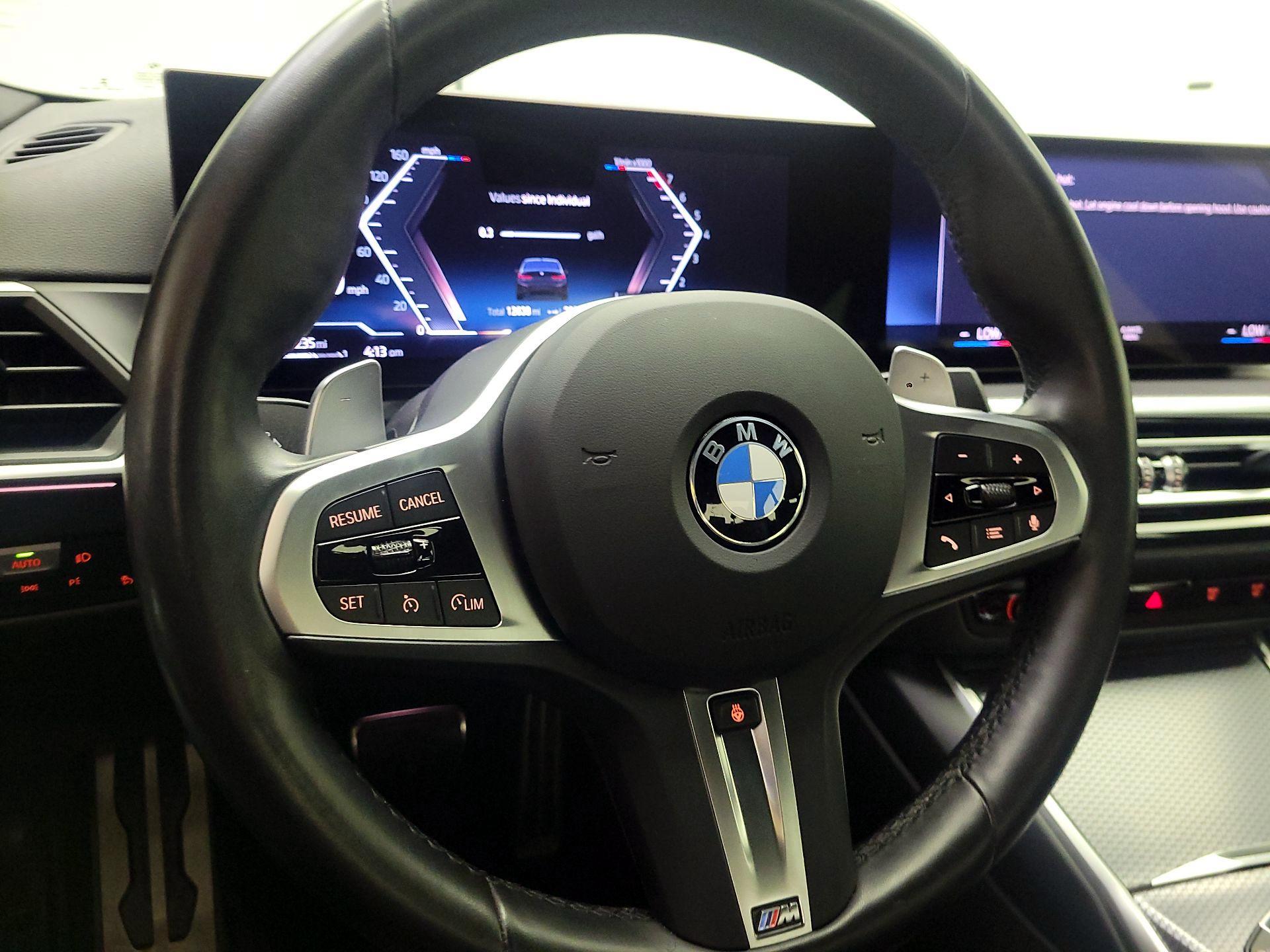 Thumbnail: 2024 BMW 3 Series - 10