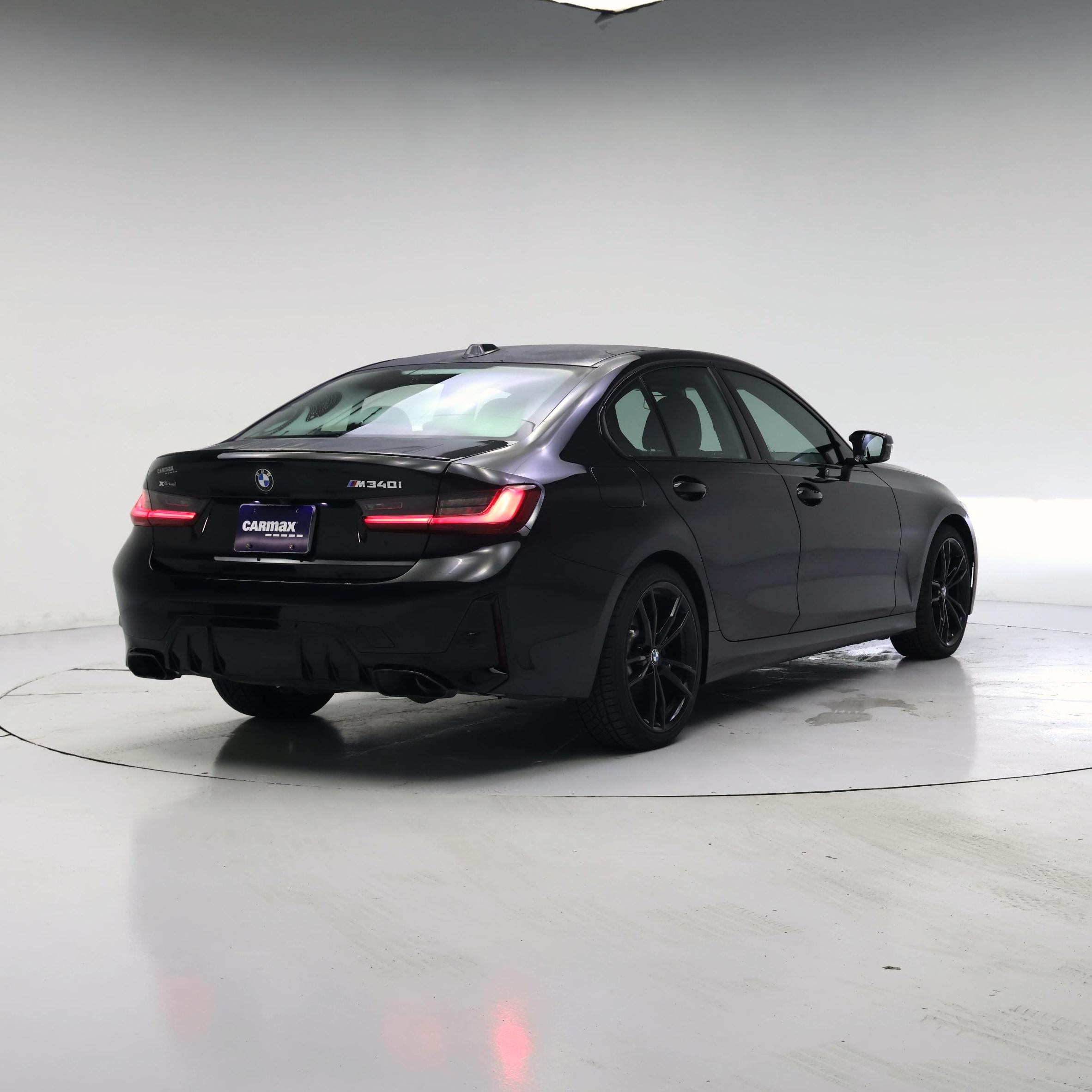 Thumbnail: 2024 BMW 3 Series - 8