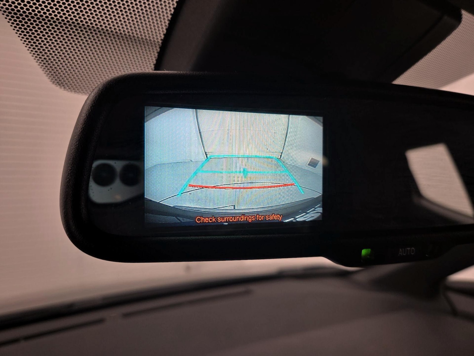 2018 Toyota C-HR XLE - Photo 15