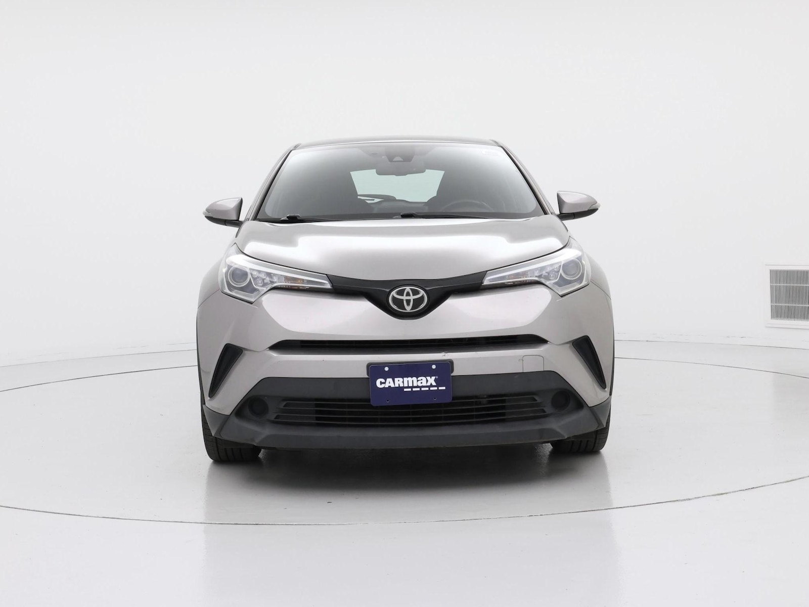 2018 Toyota C-HR XLE - Photo 6