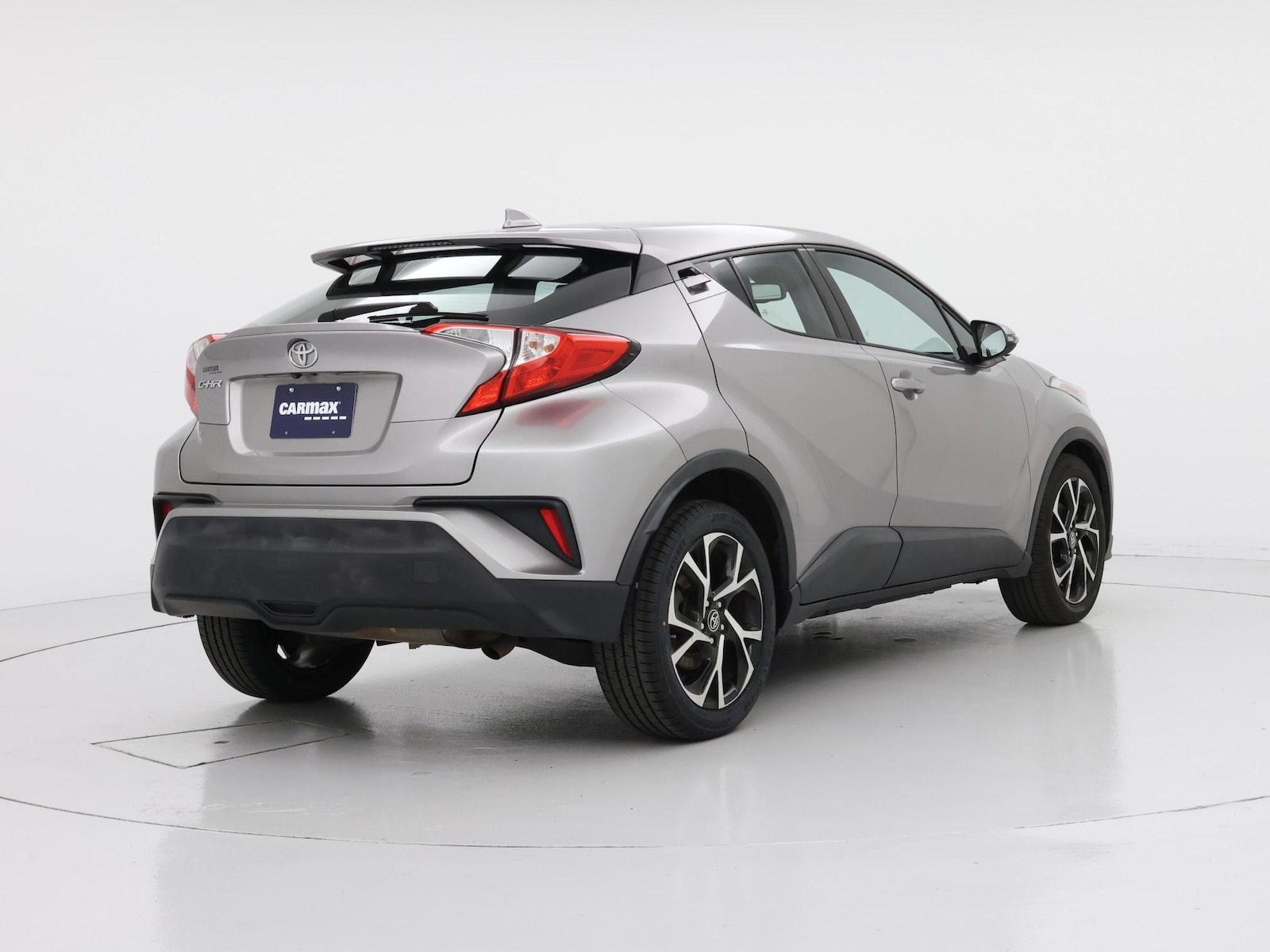 2018 Toyota C-HR XLE - Photo 9