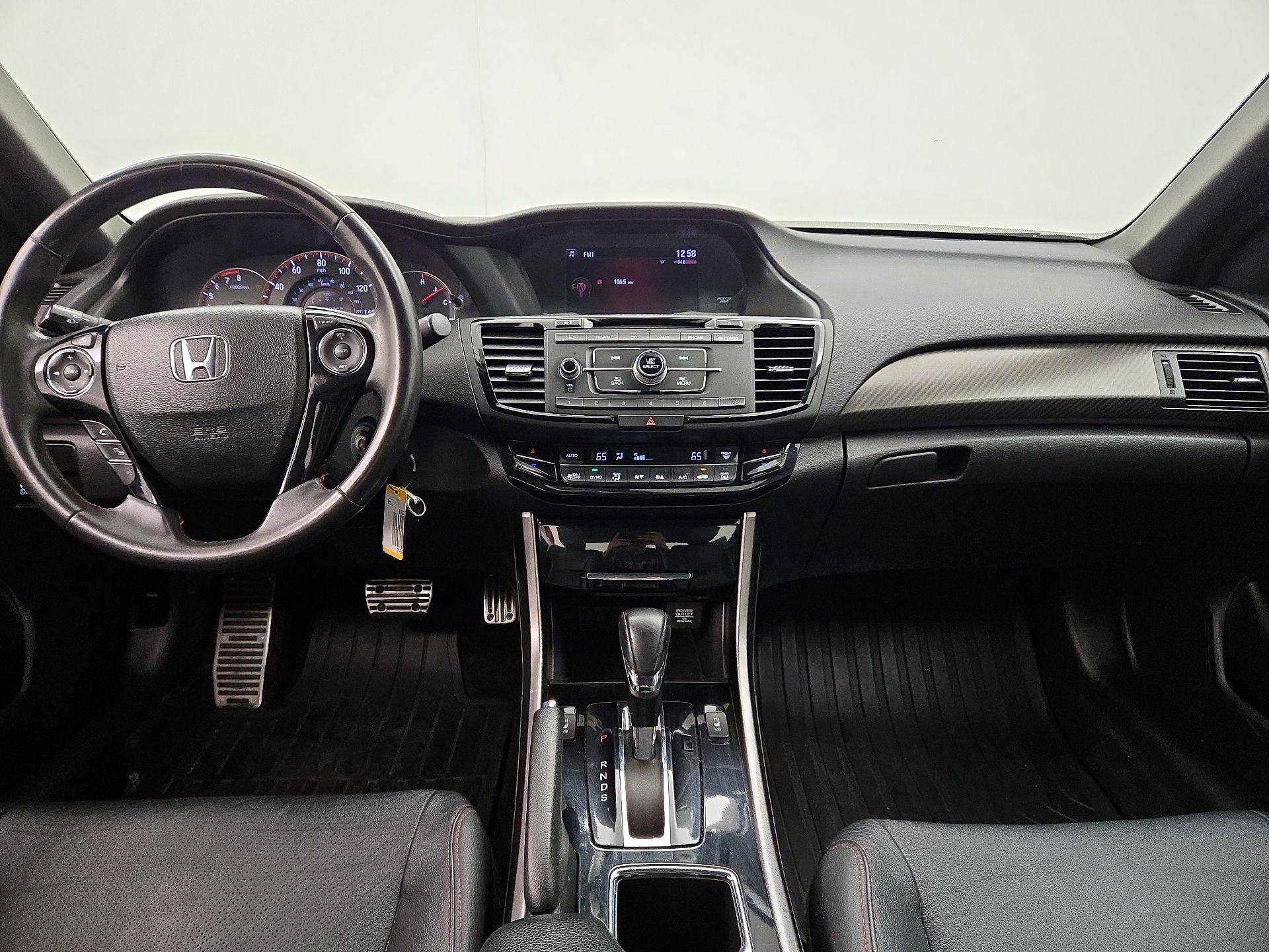 Thumbnail: 2017 Honda Accord - 9