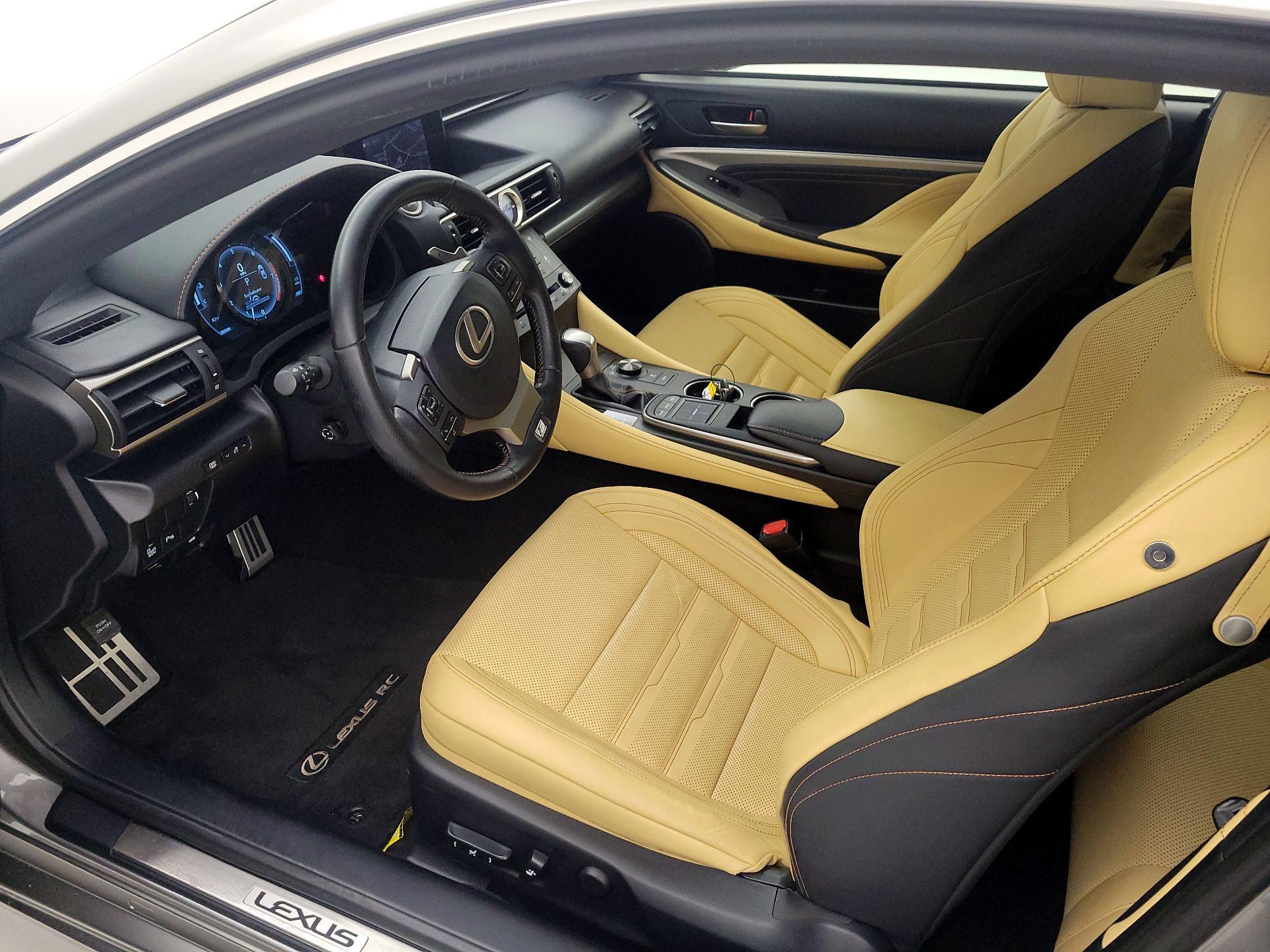 Thumbnail: 2016 Lexus RC - 11