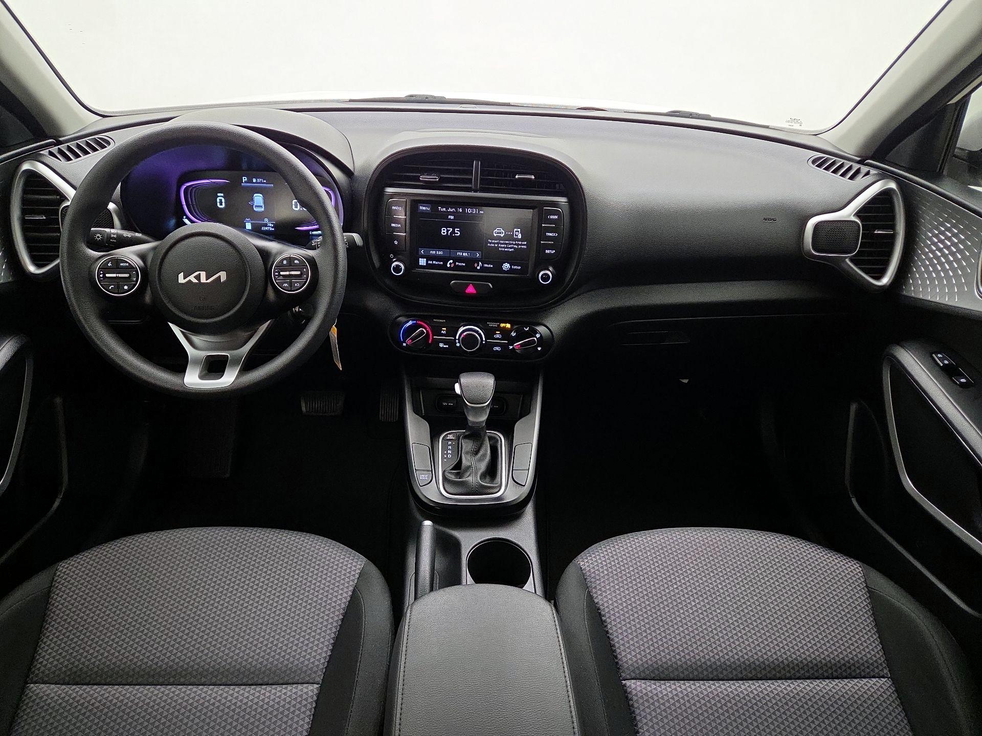 Thumbnail: 2023 Kia Soul - 9