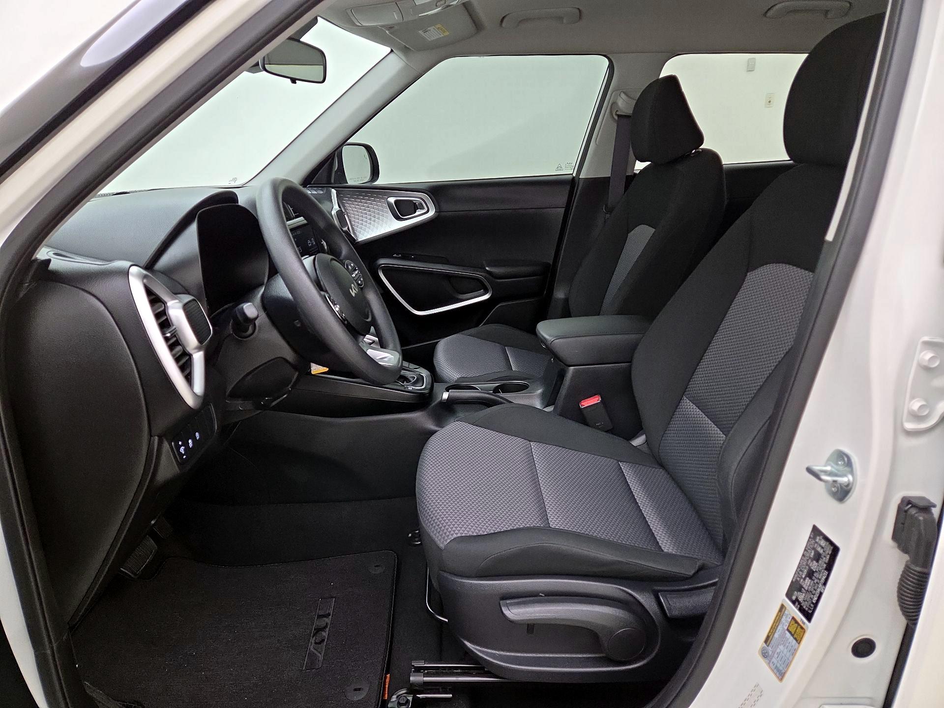 Thumbnail: 2023 Kia Soul - 11