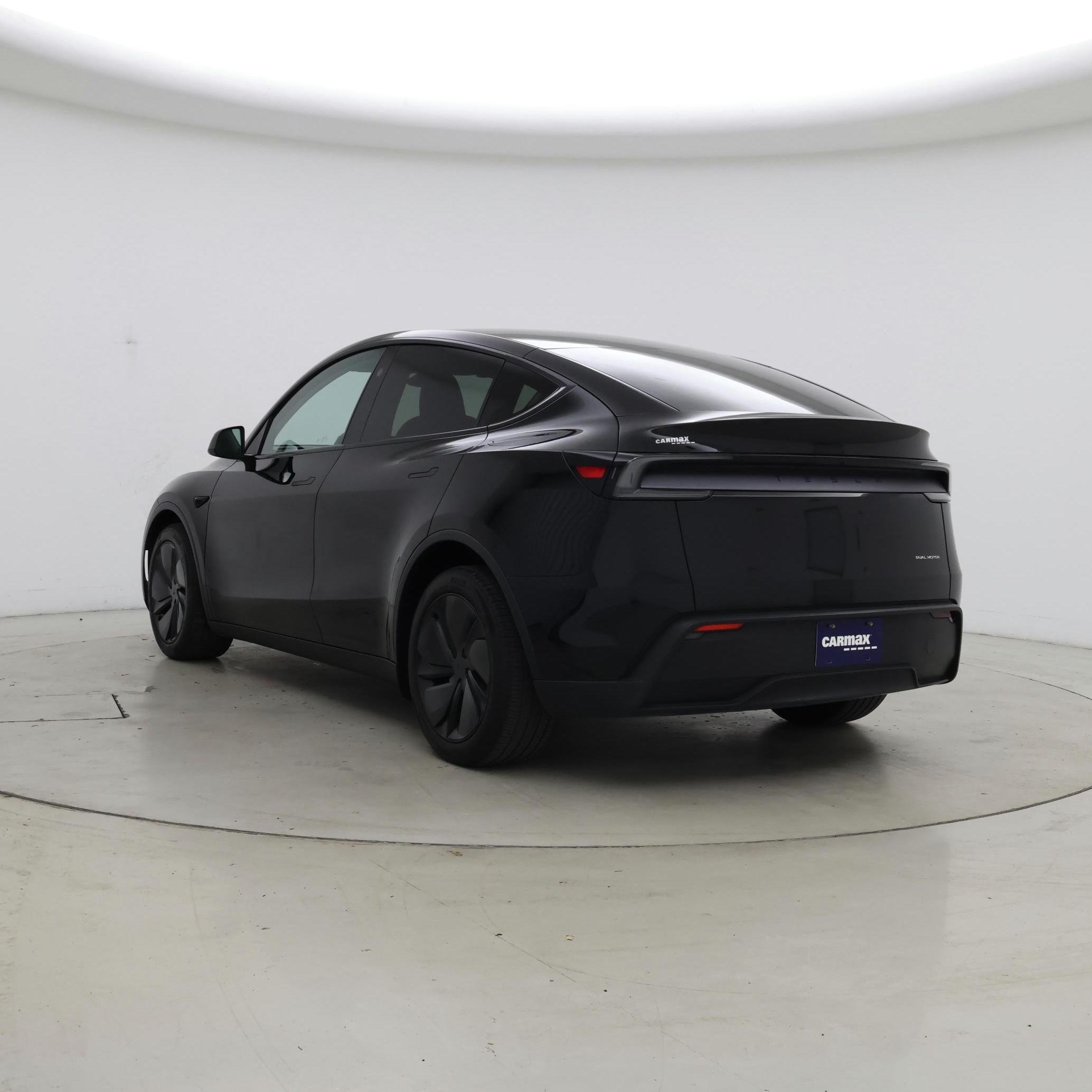 Thumbnail: 2026 Tesla Model Y - 2