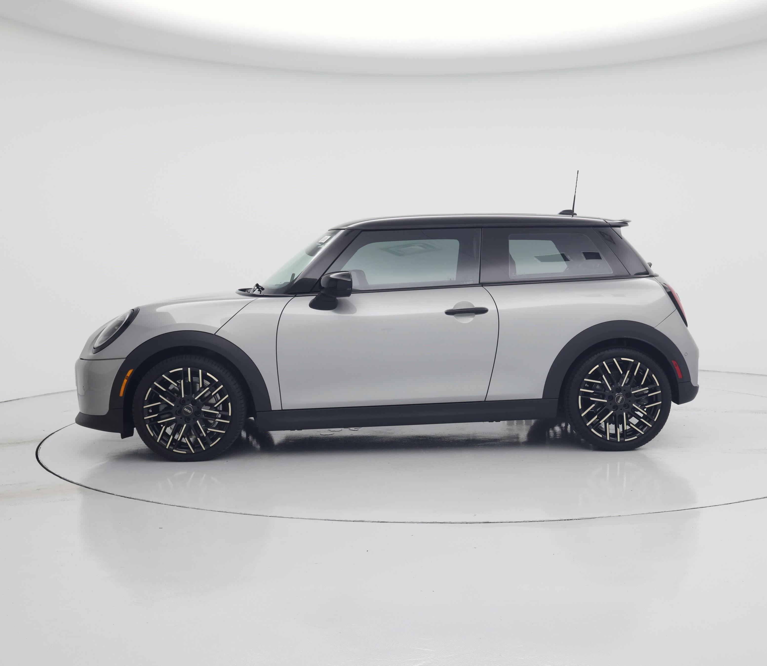 Thumbnail: 2025 MINI Cooper Hardtop - 3