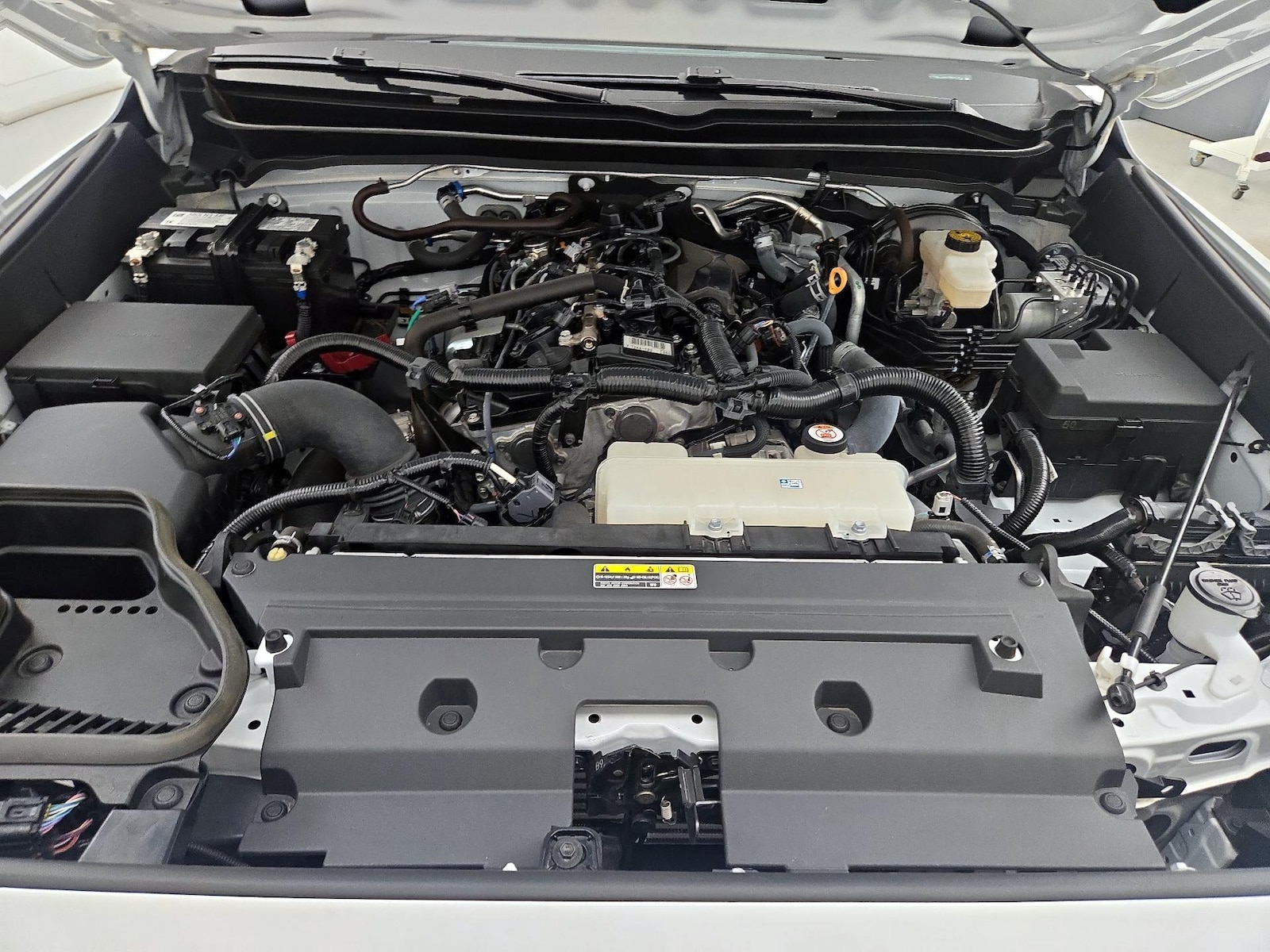 2024 Toyota Tacoma SR5 - Photo 22
