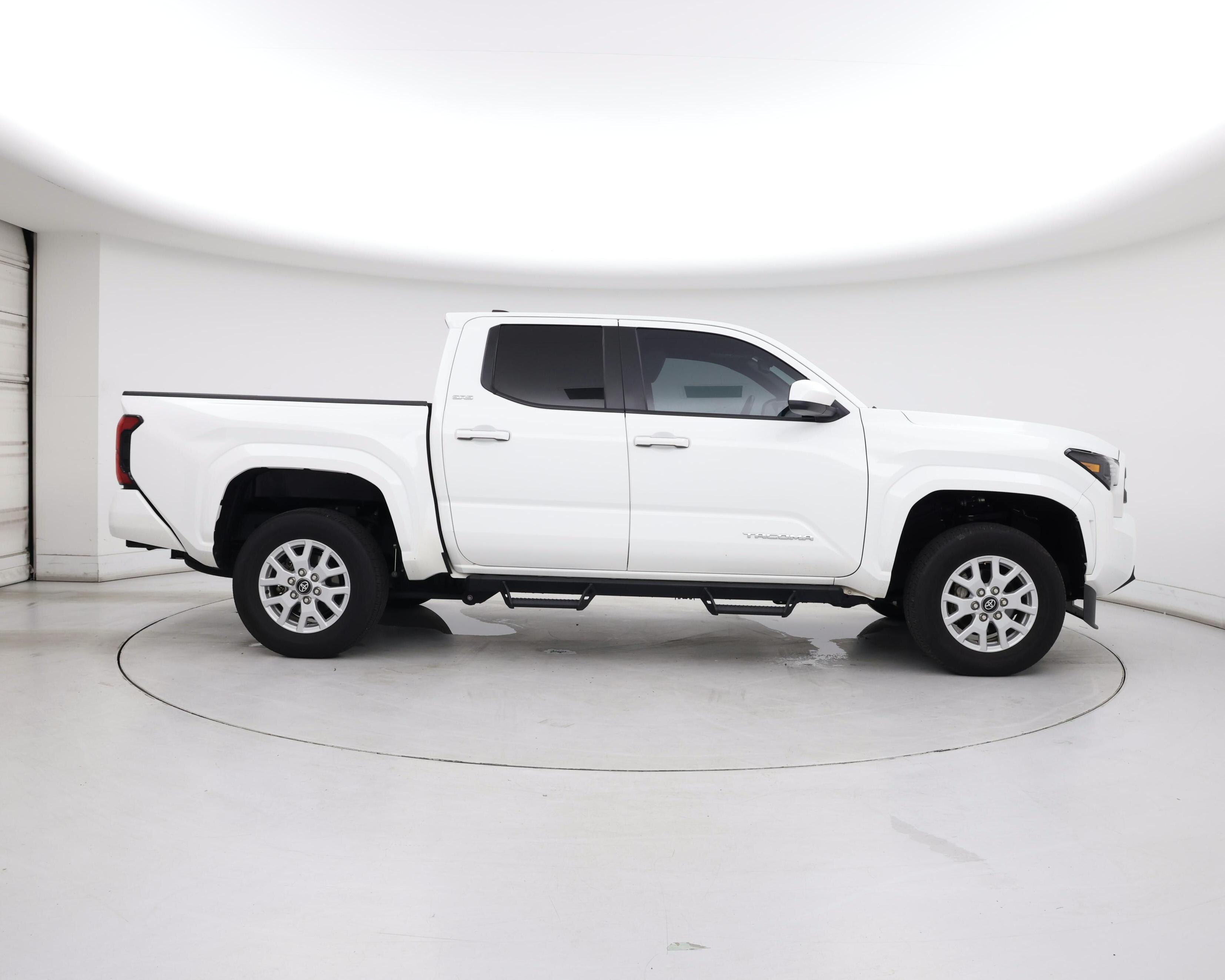 Thumbnail: 2024 Toyota Tacoma - 7