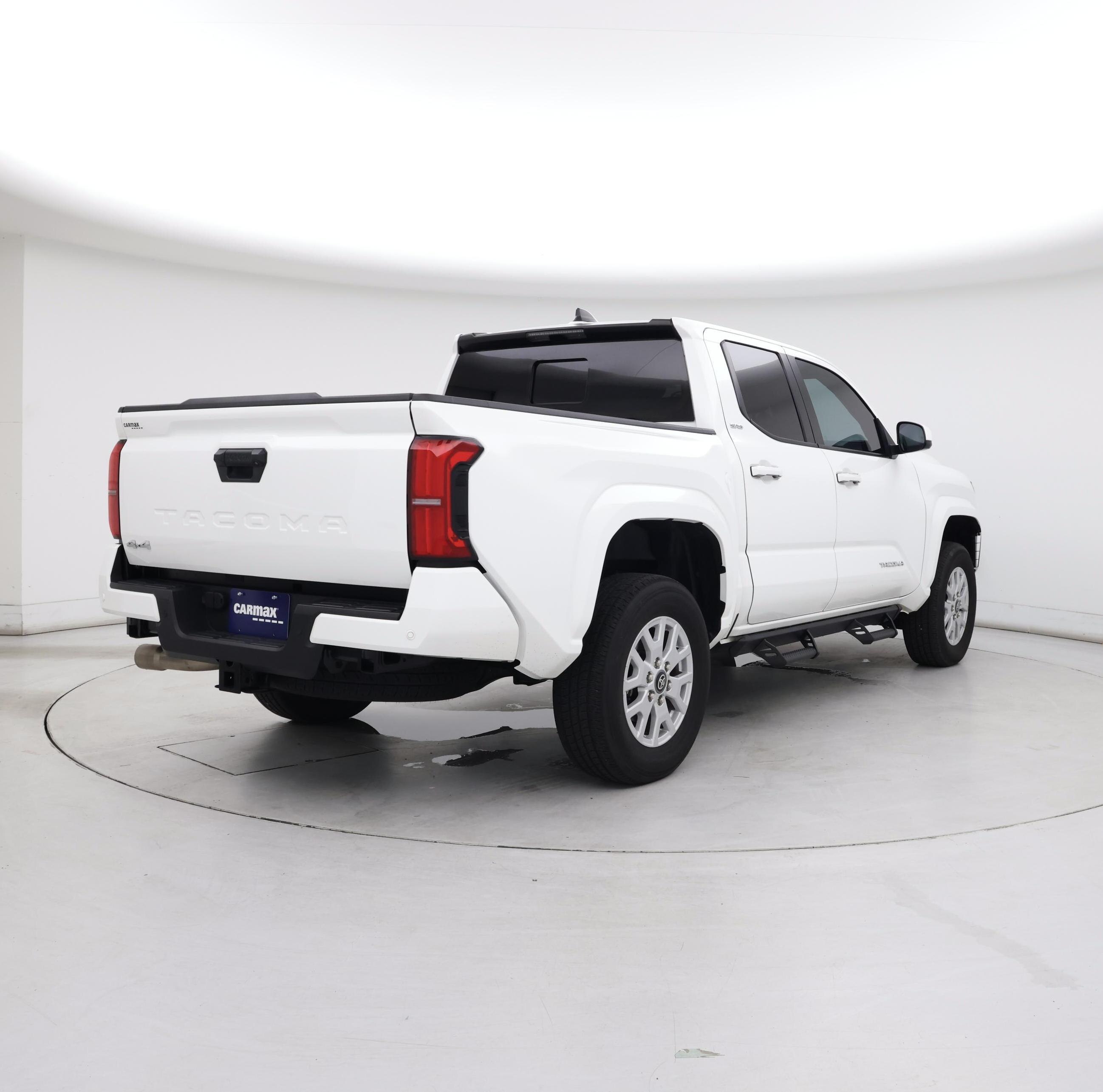 Thumbnail: 2024 Toyota Tacoma - 8