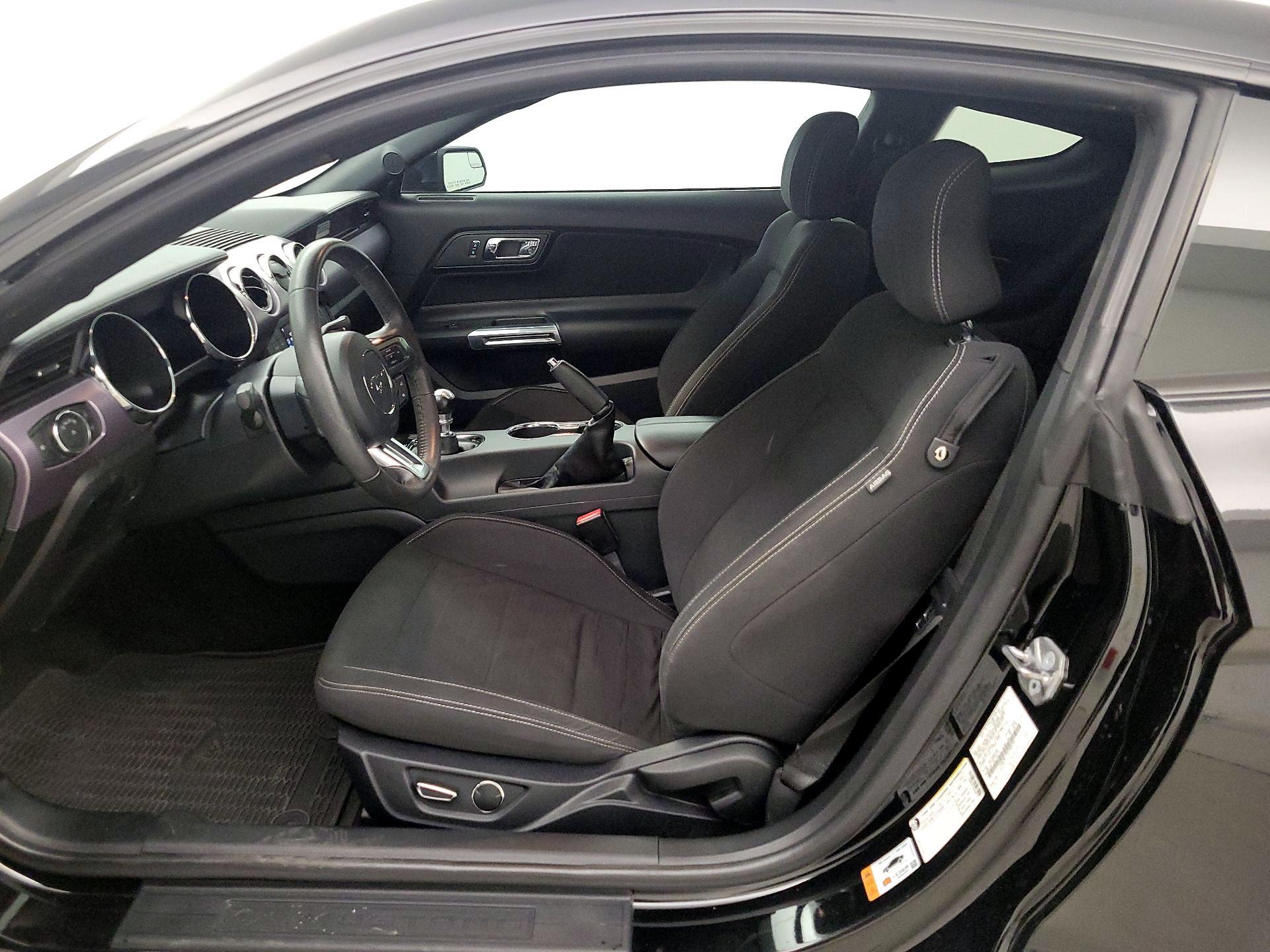 Thumbnail: 2016 Ford Mustang - 11