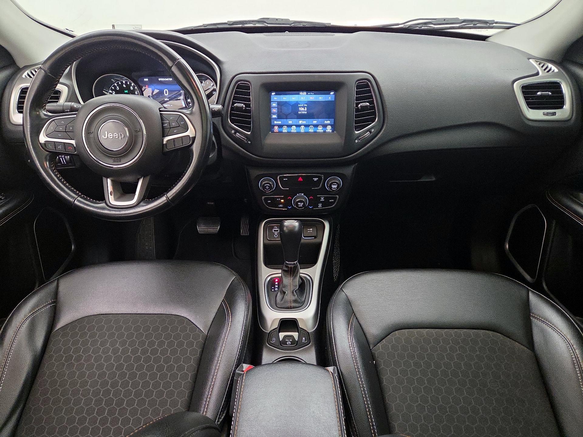 Thumbnail: 2020 Jeep Compass - 9