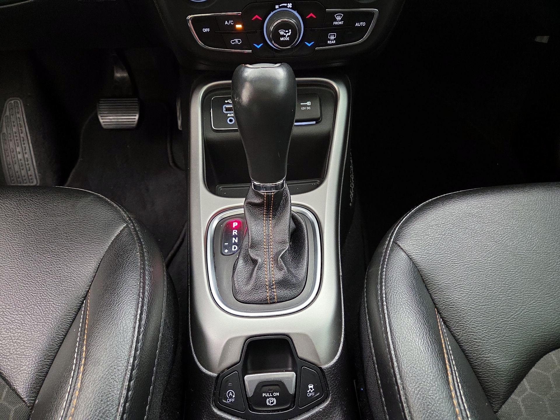 Thumbnail: 2020 Jeep Compass - 17