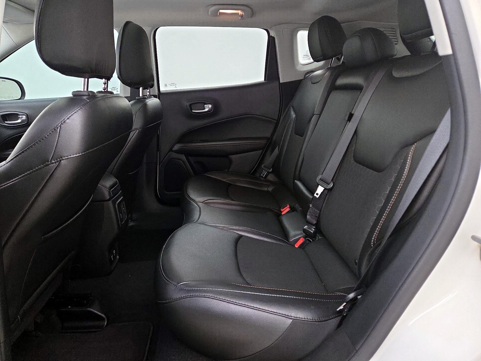 Thumbnail: 2020 Jeep Compass - 20