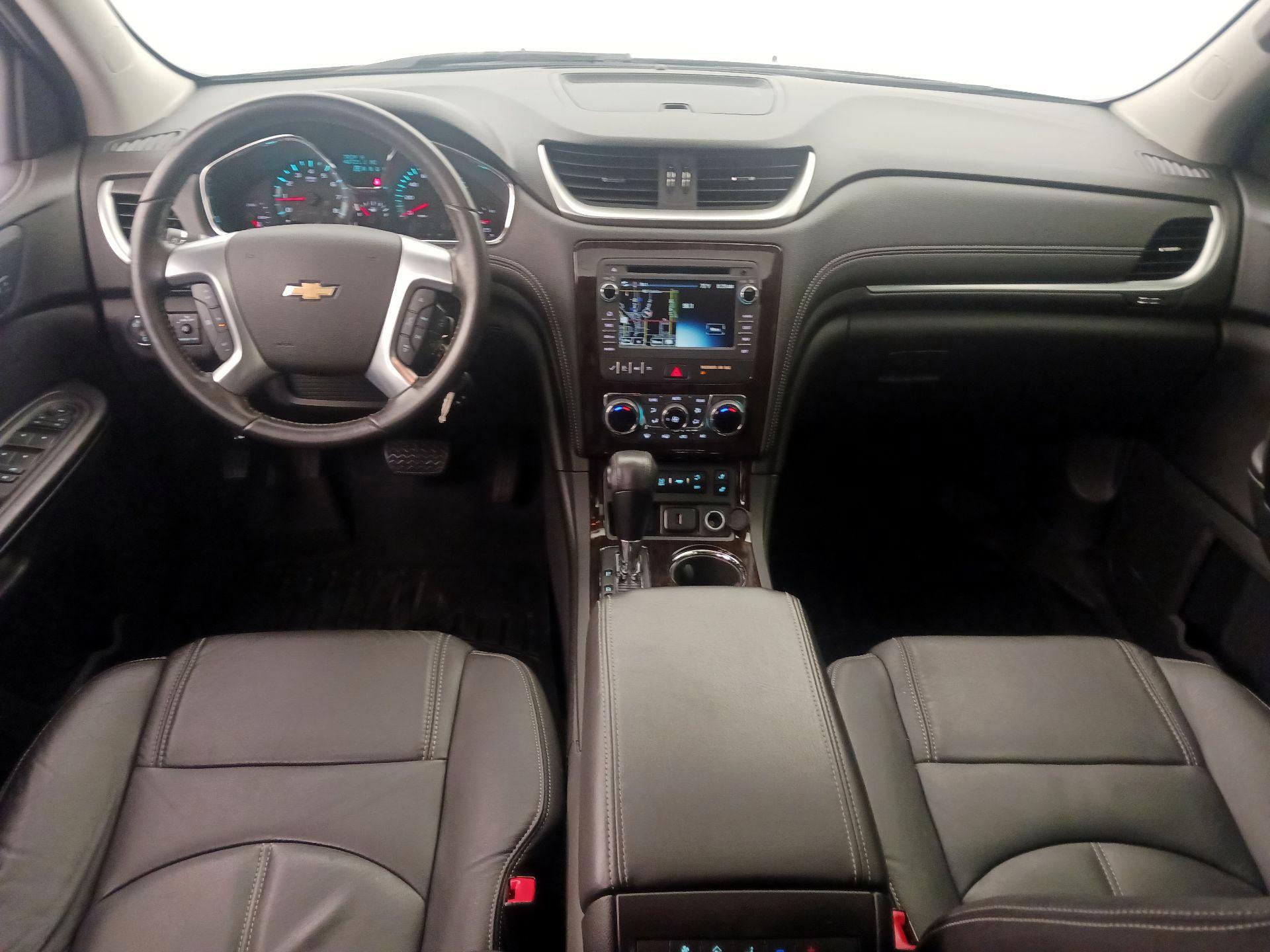 Thumbnail: 2017 Chevrolet Traverse - 9