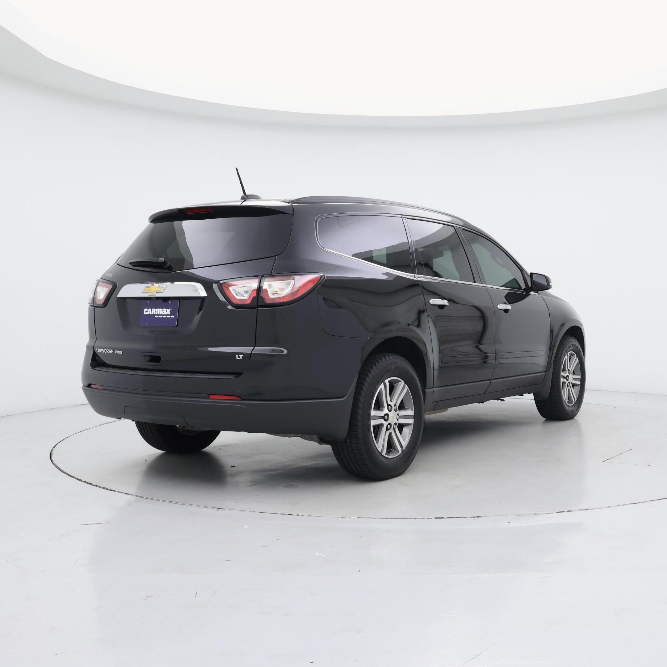 Thumbnail: 2017 Chevrolet Traverse - 8