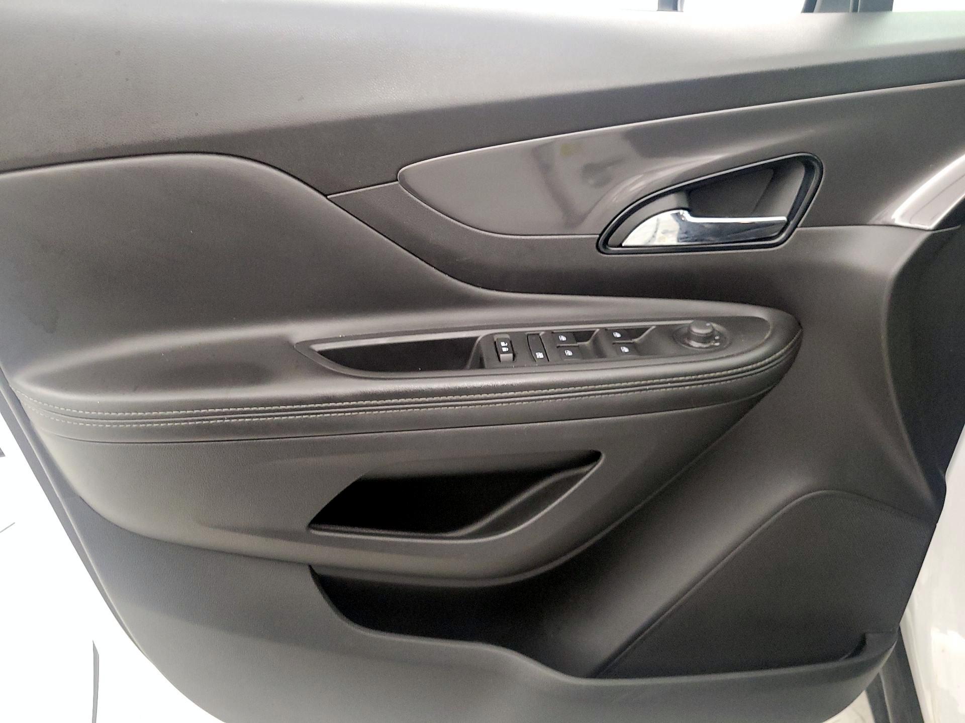 Thumbnail: 2021 Buick Encore - 12