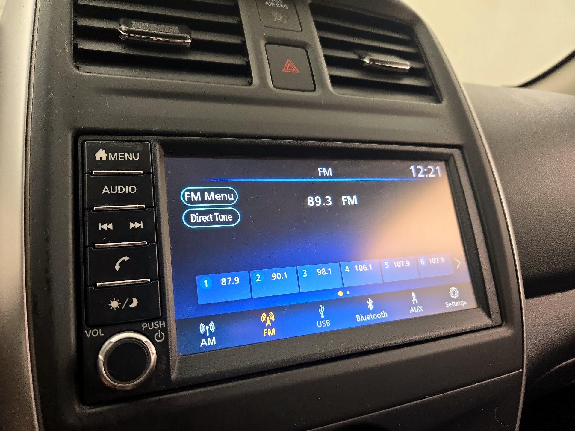 Thumbnail: 2018 Nissan Versa - 14