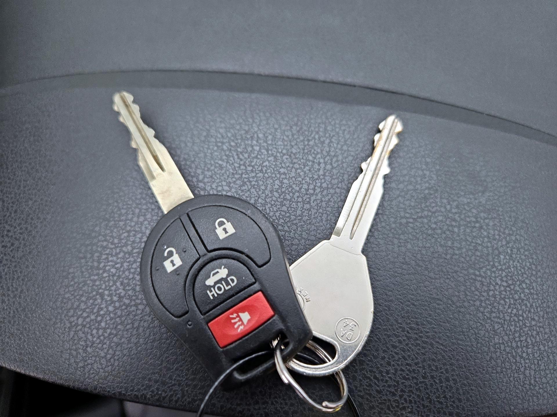 Thumbnail: 2018 Nissan Versa - 19