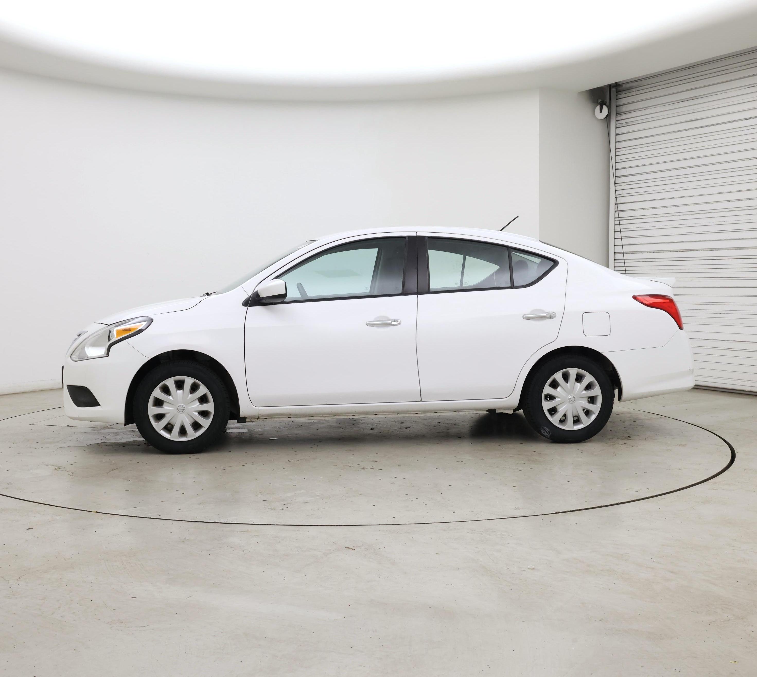 Thumbnail: 2018 Nissan Versa - 3