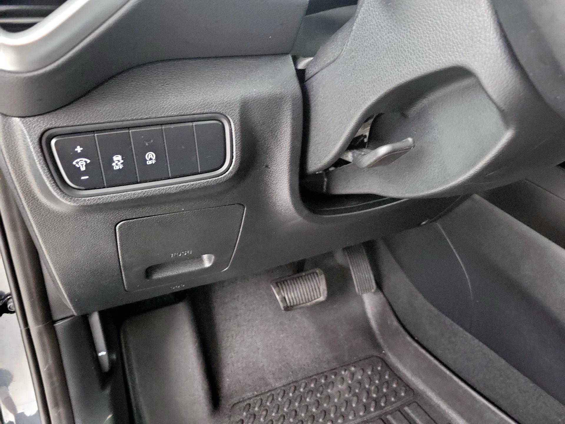 Thumbnail: 2025 Kia Soul - 13
