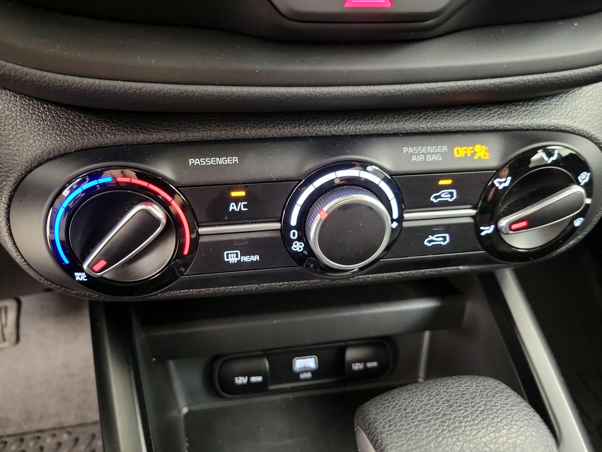 Thumbnail: 2025 Kia Soul - 16