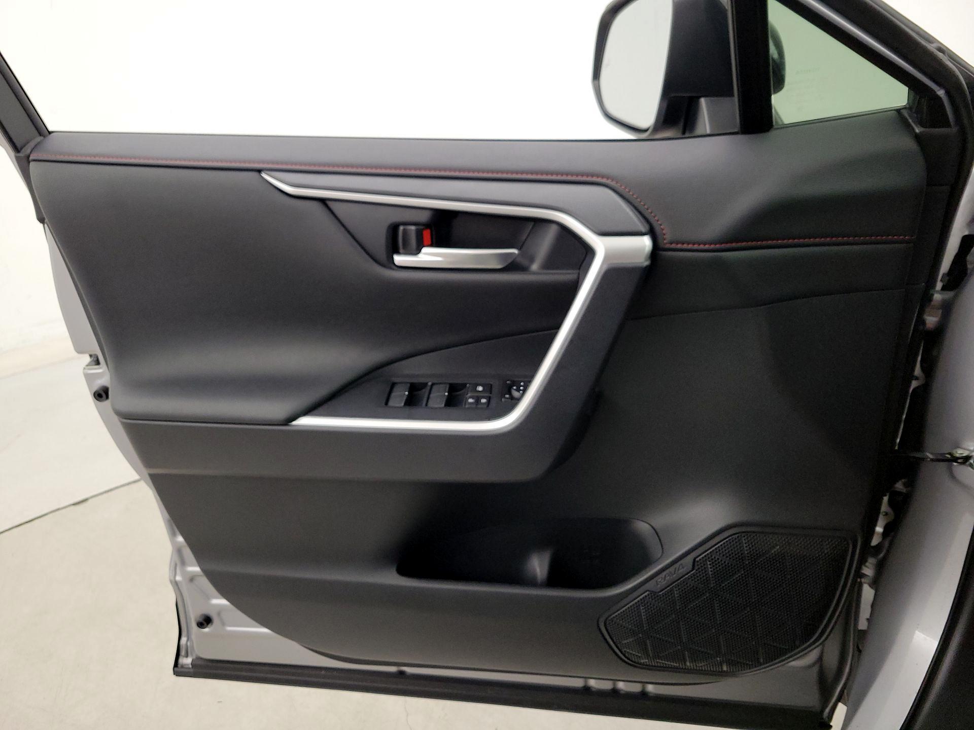 Thumbnail: 2024 Toyota RAV4 - 12