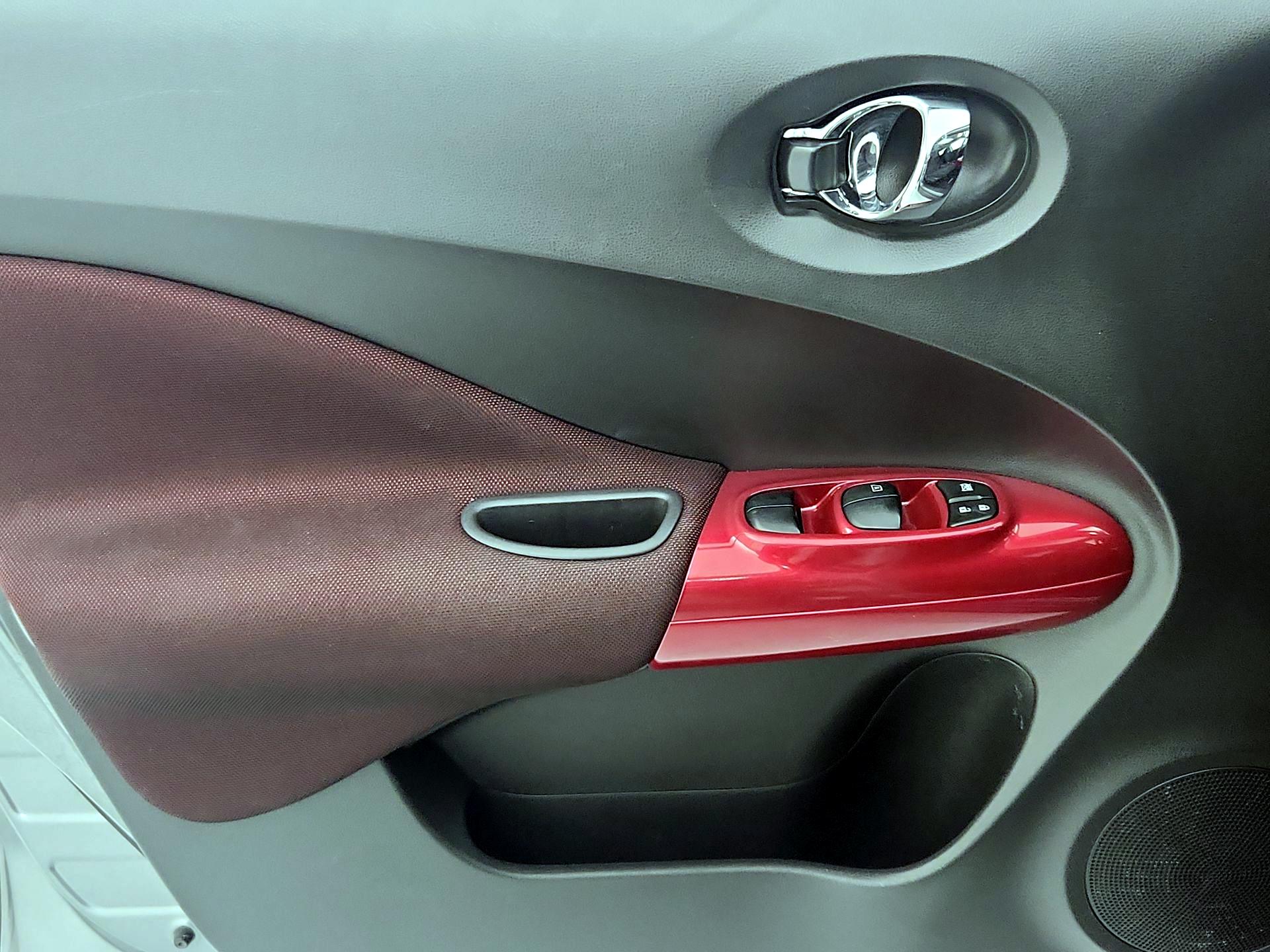 Thumbnail: 2016 Nissan Juke - 12