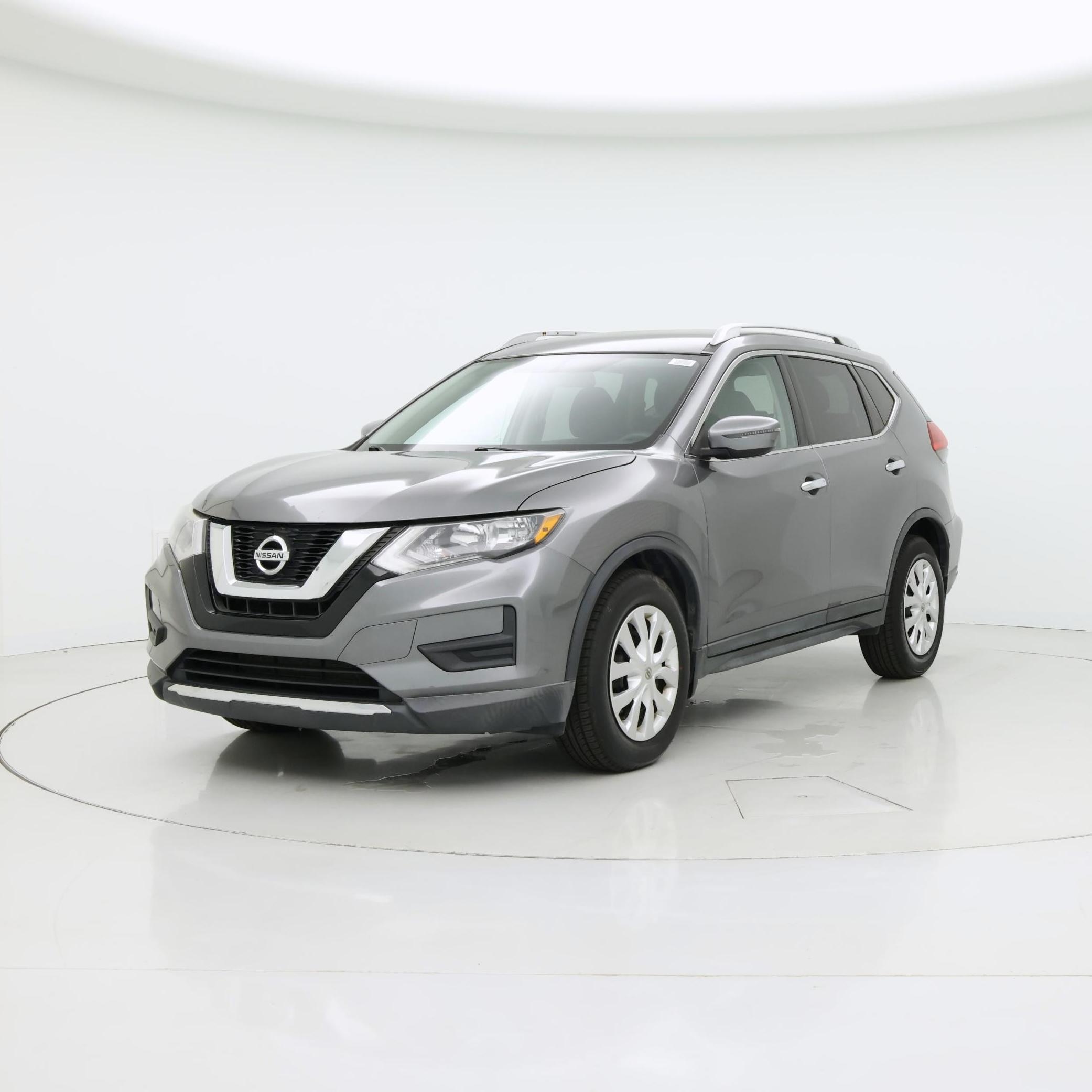Thumbnail: 2017 Nissan Rogue - 4
