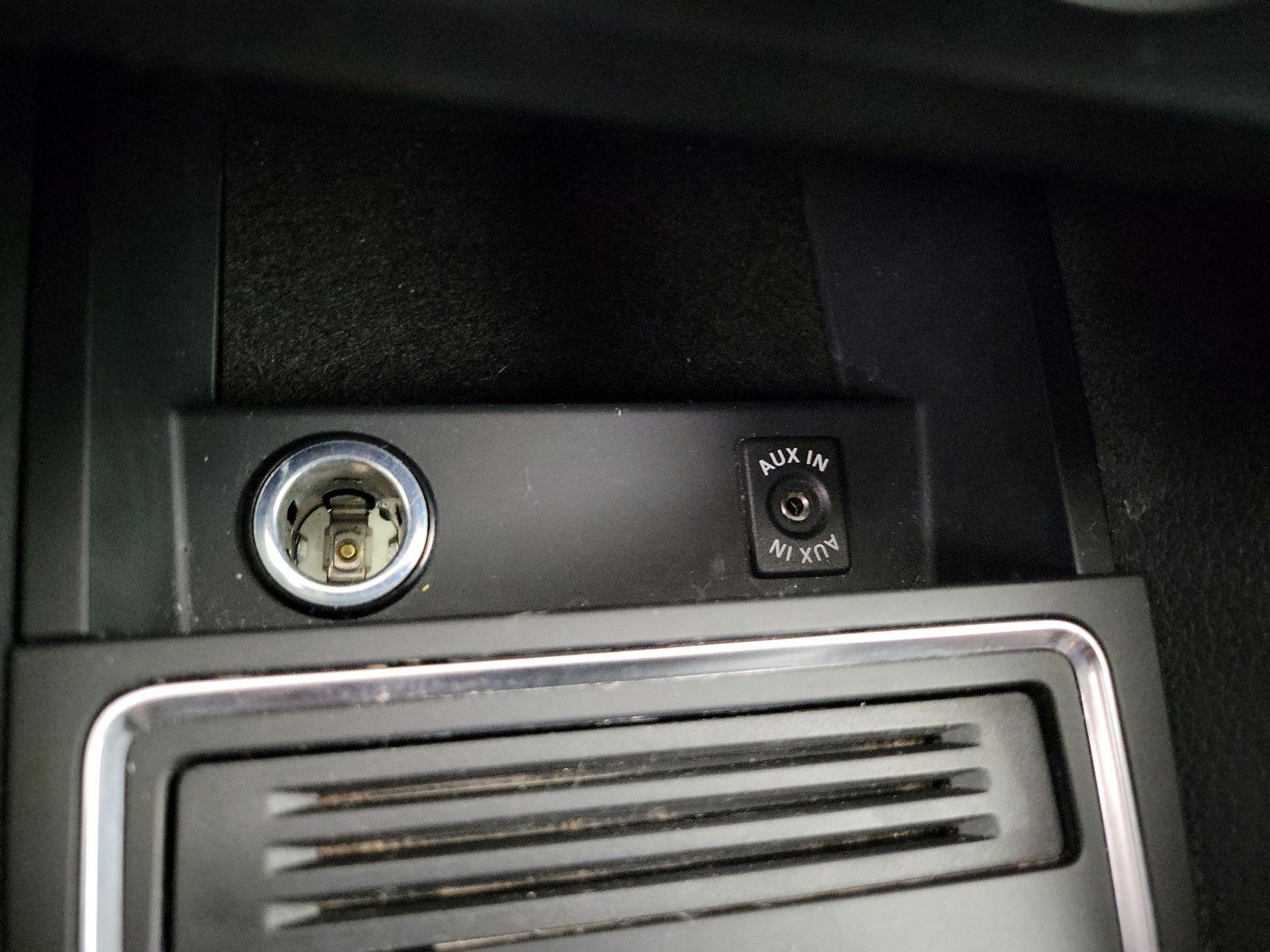Thumbnail: 2015 Volkswagen Jetta - 17