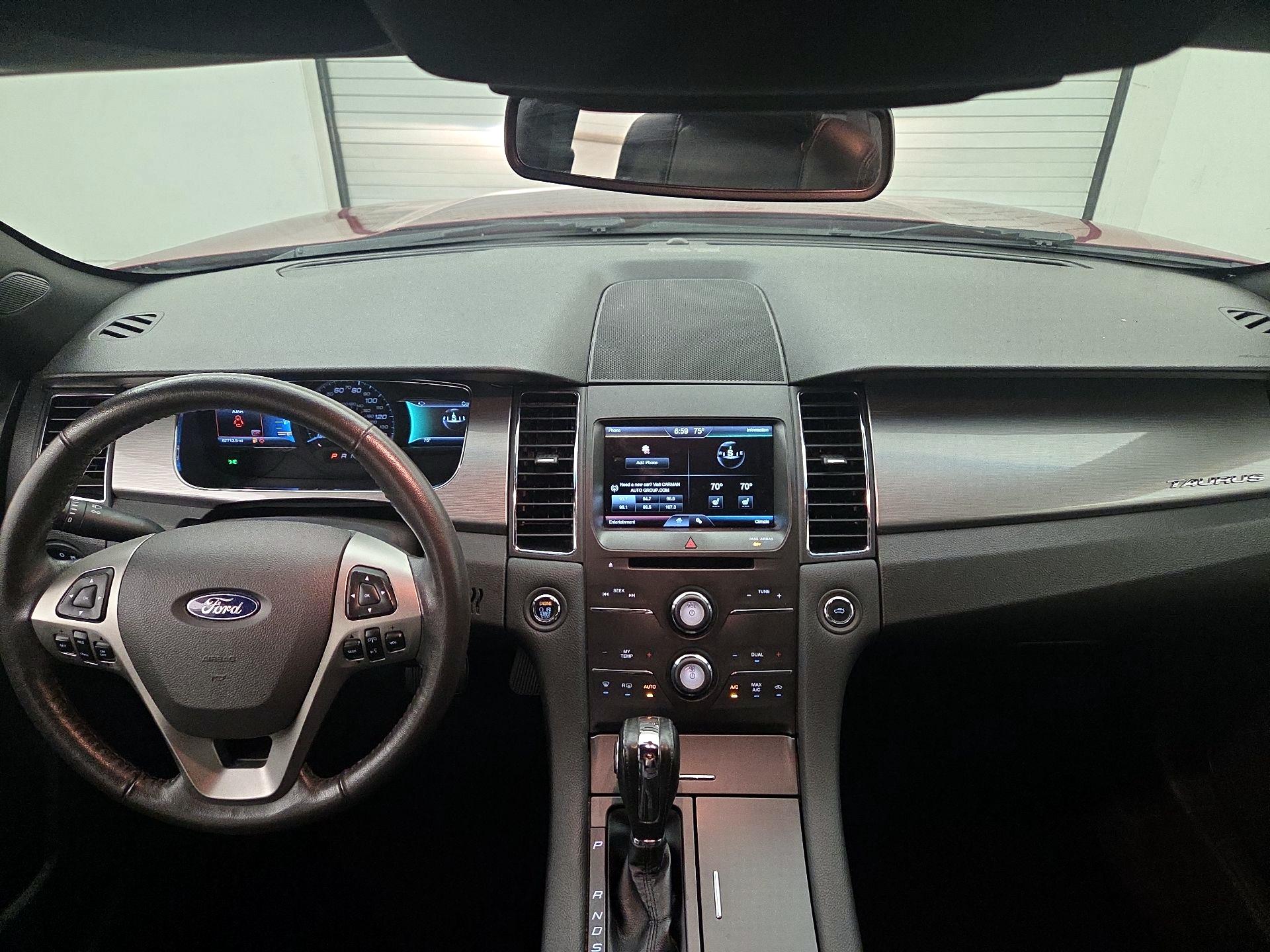 Thumbnail: 2015 Ford Taurus - 9