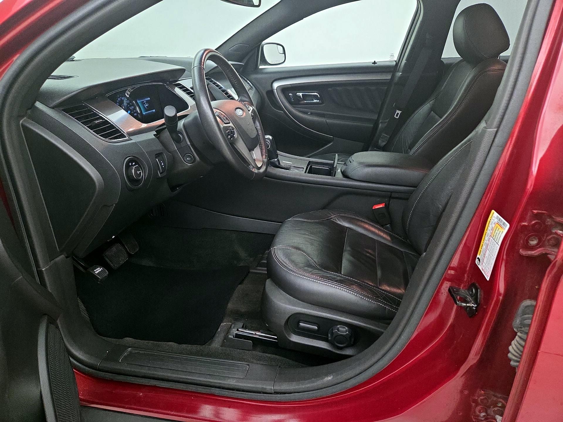 Thumbnail: 2015 Ford Taurus - 11