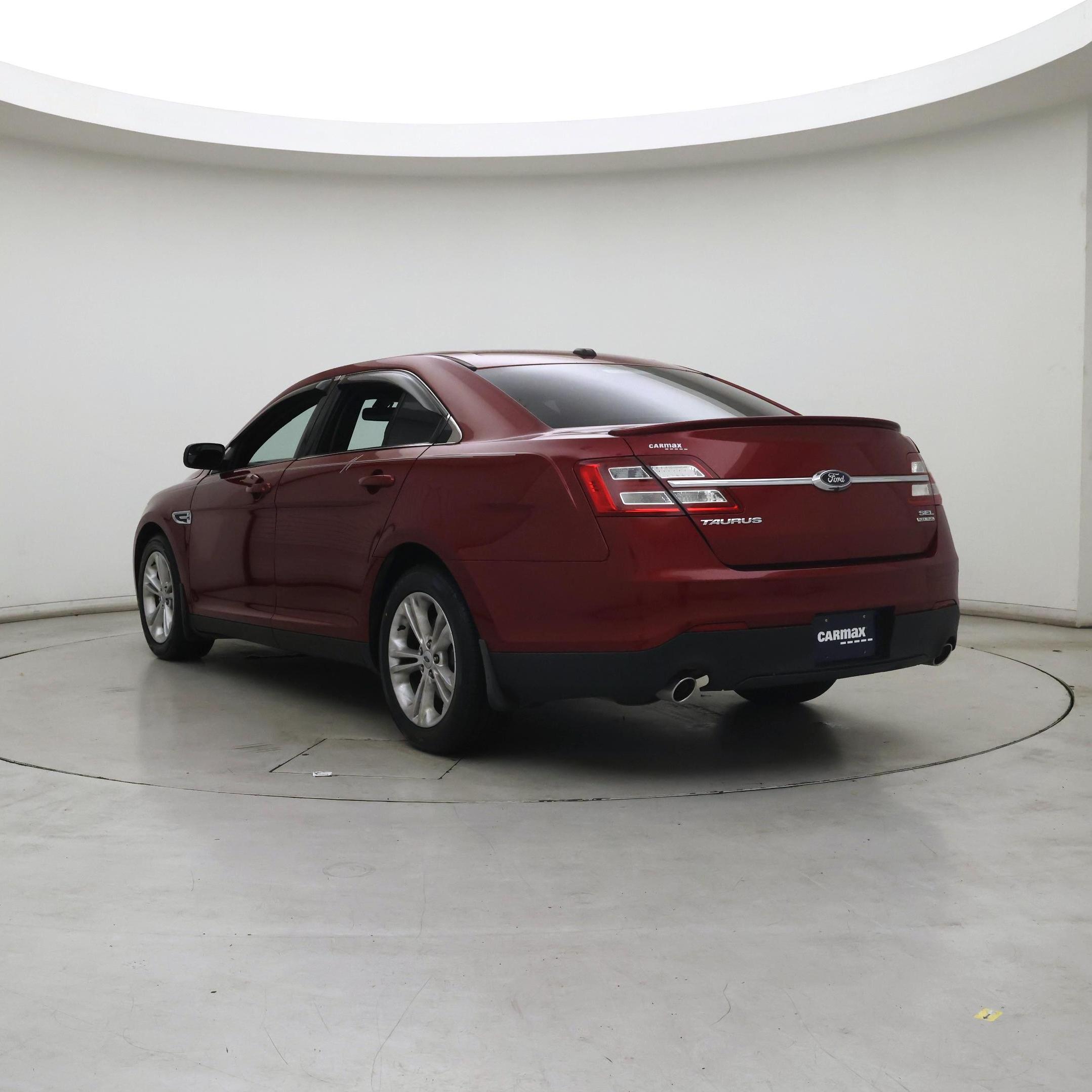Thumbnail: 2015 Ford Taurus - 2
