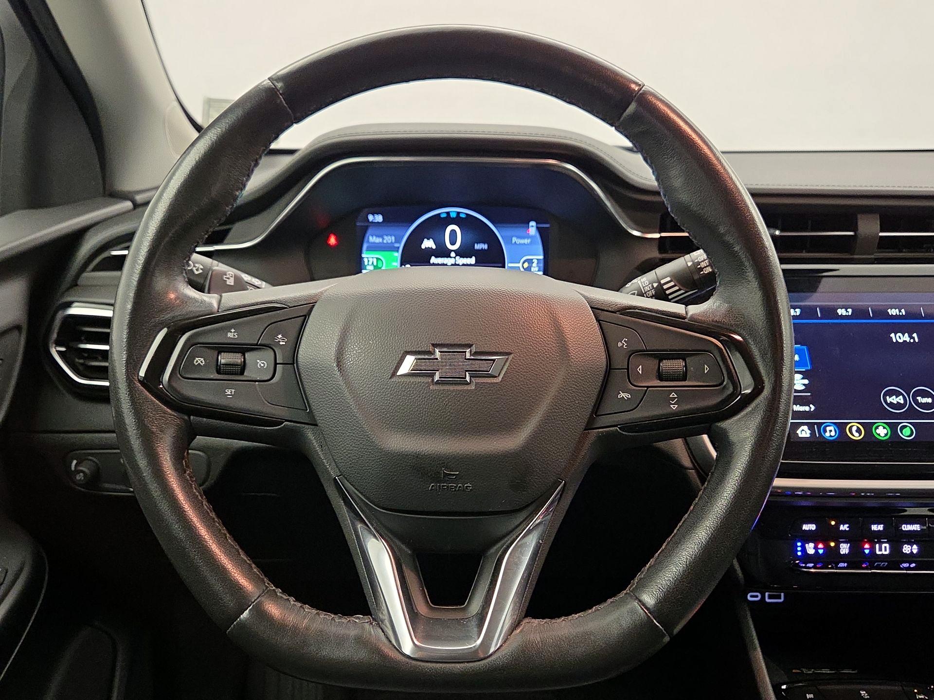 Thumbnail: 2023 Chevrolet Bolt EUV - 10