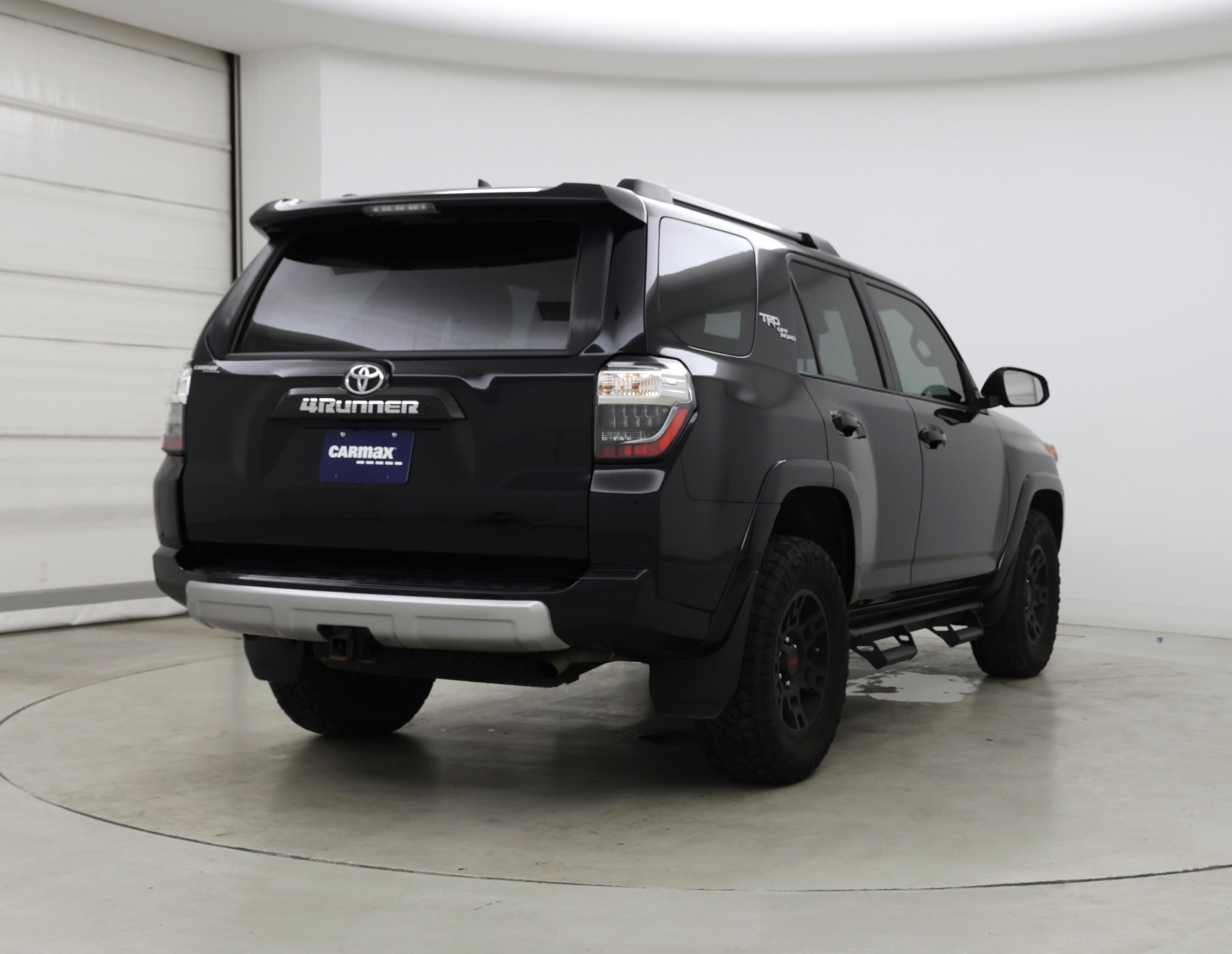 Thumbnail: 2024 Toyota 4Runner - 8