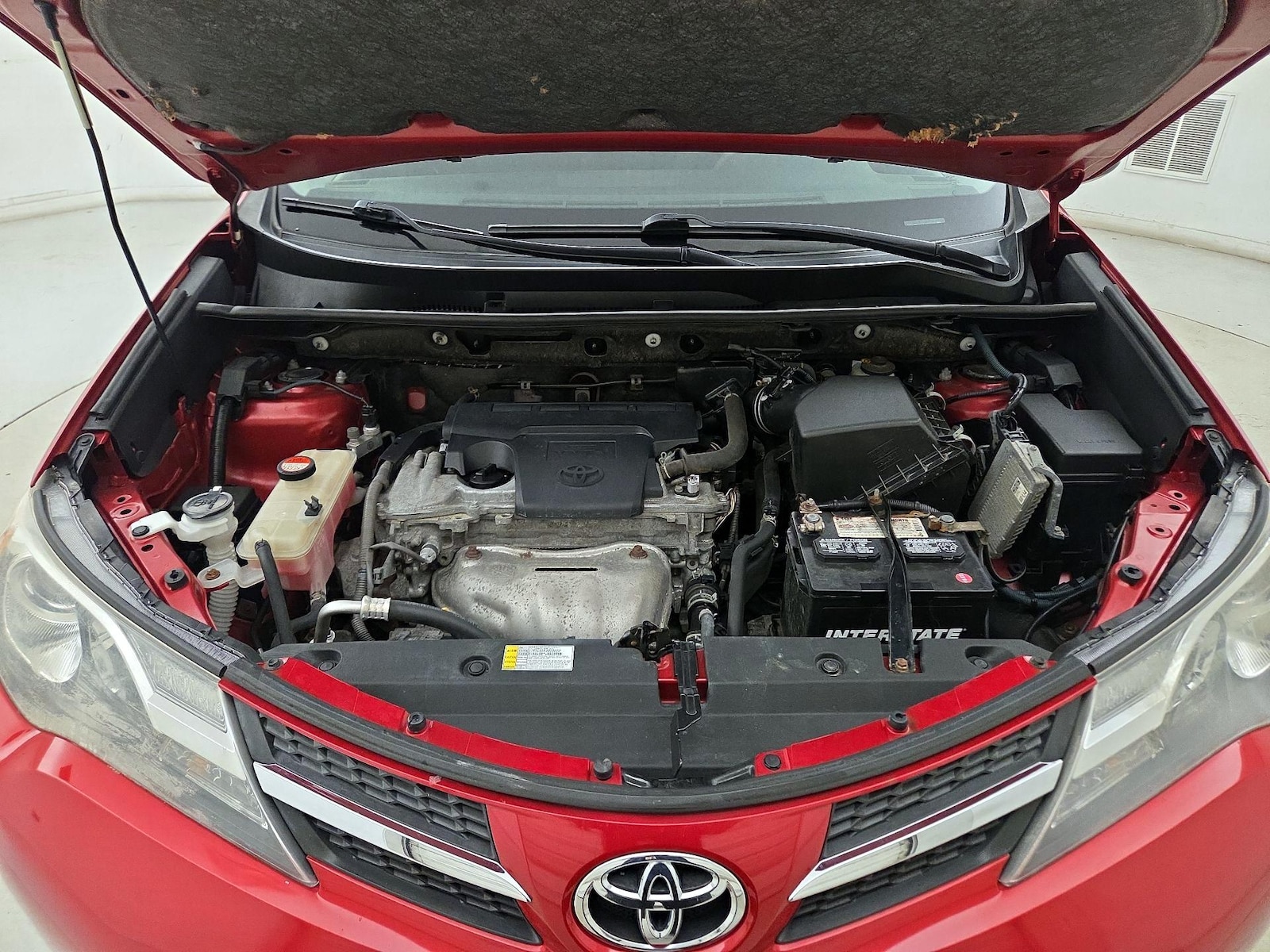 2015 Toyota RAV4 XLE - Photo 23