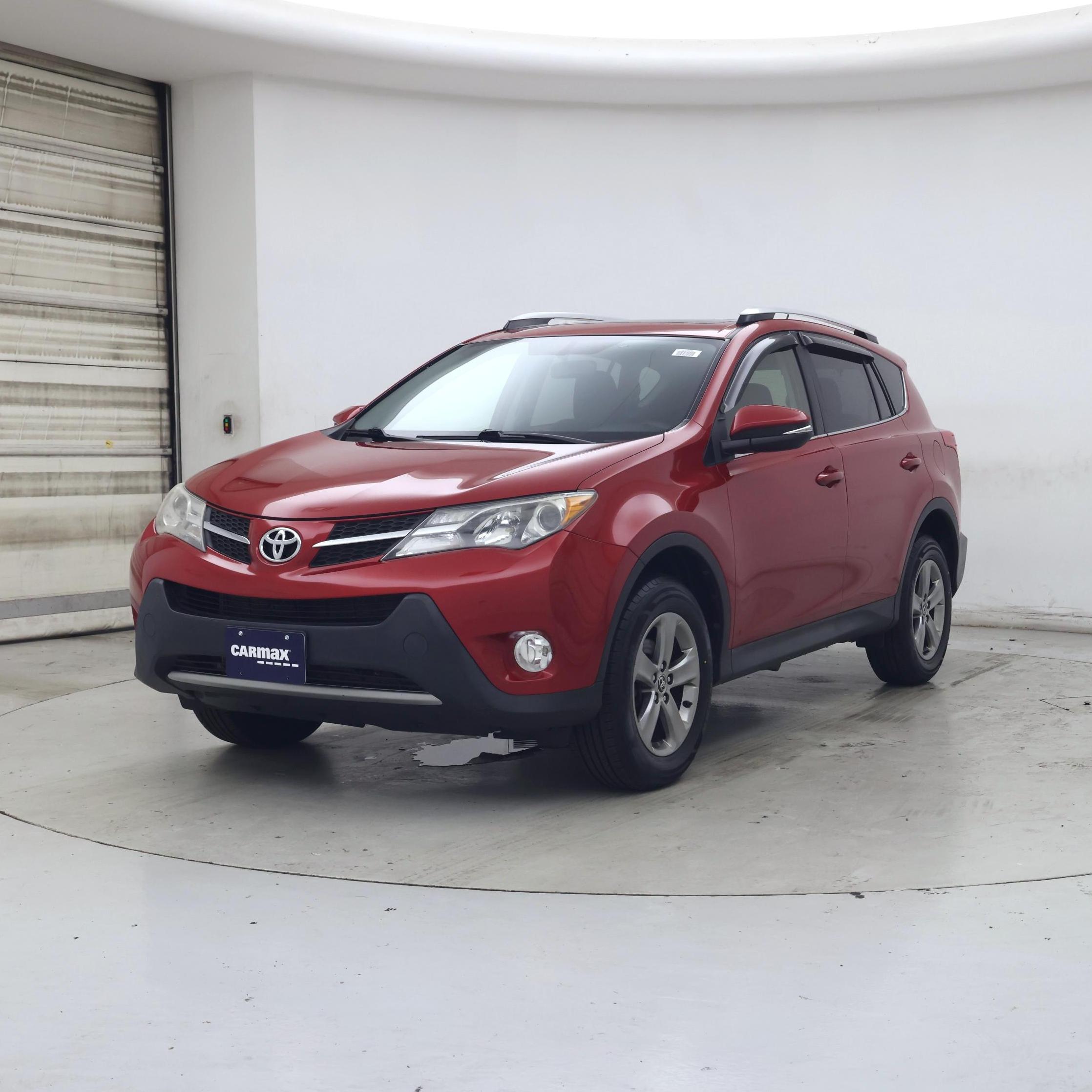 Thumbnail: 2015 Toyota RAV4 - 4