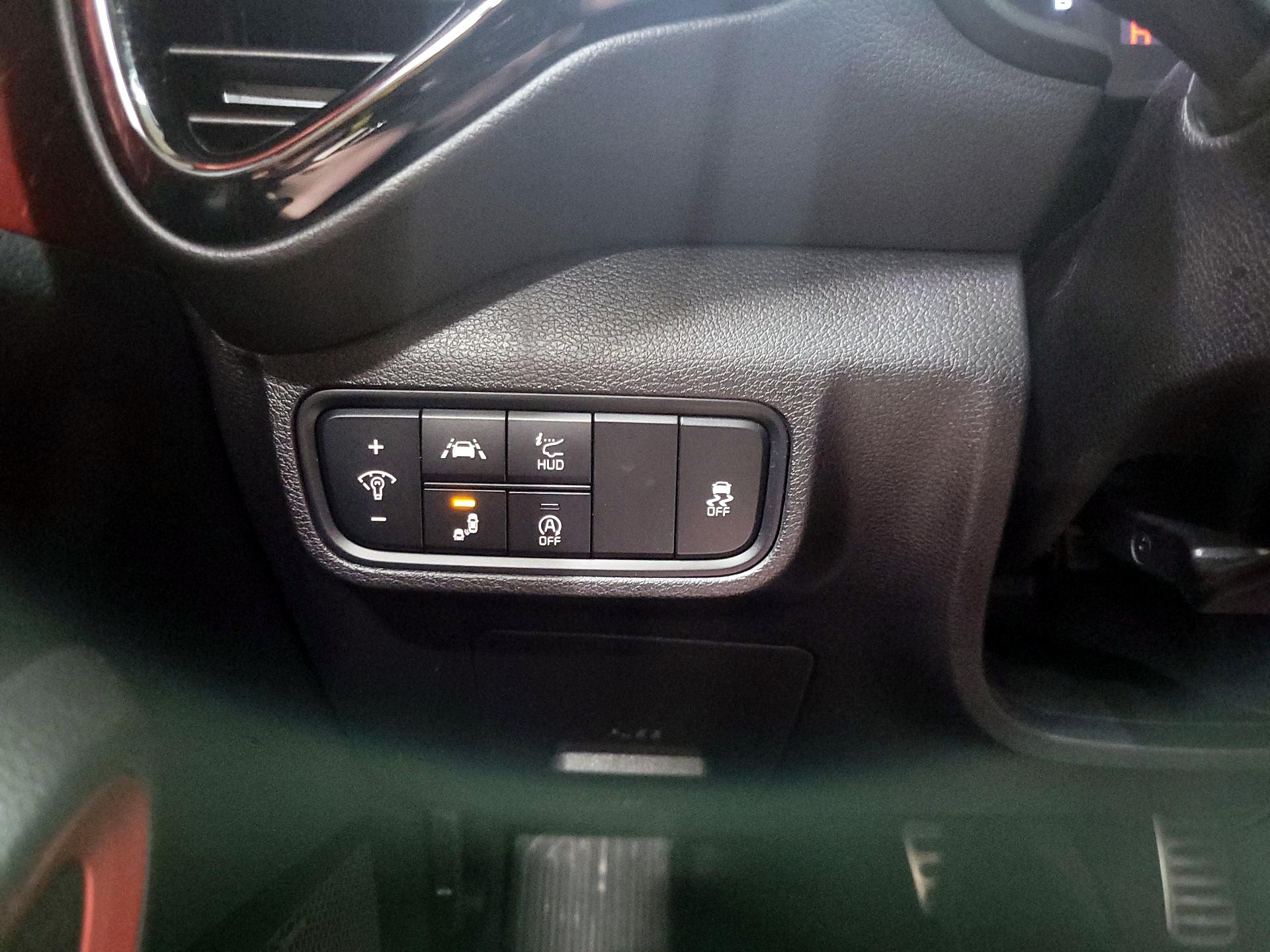 Thumbnail: 2020 Kia Soul - 13