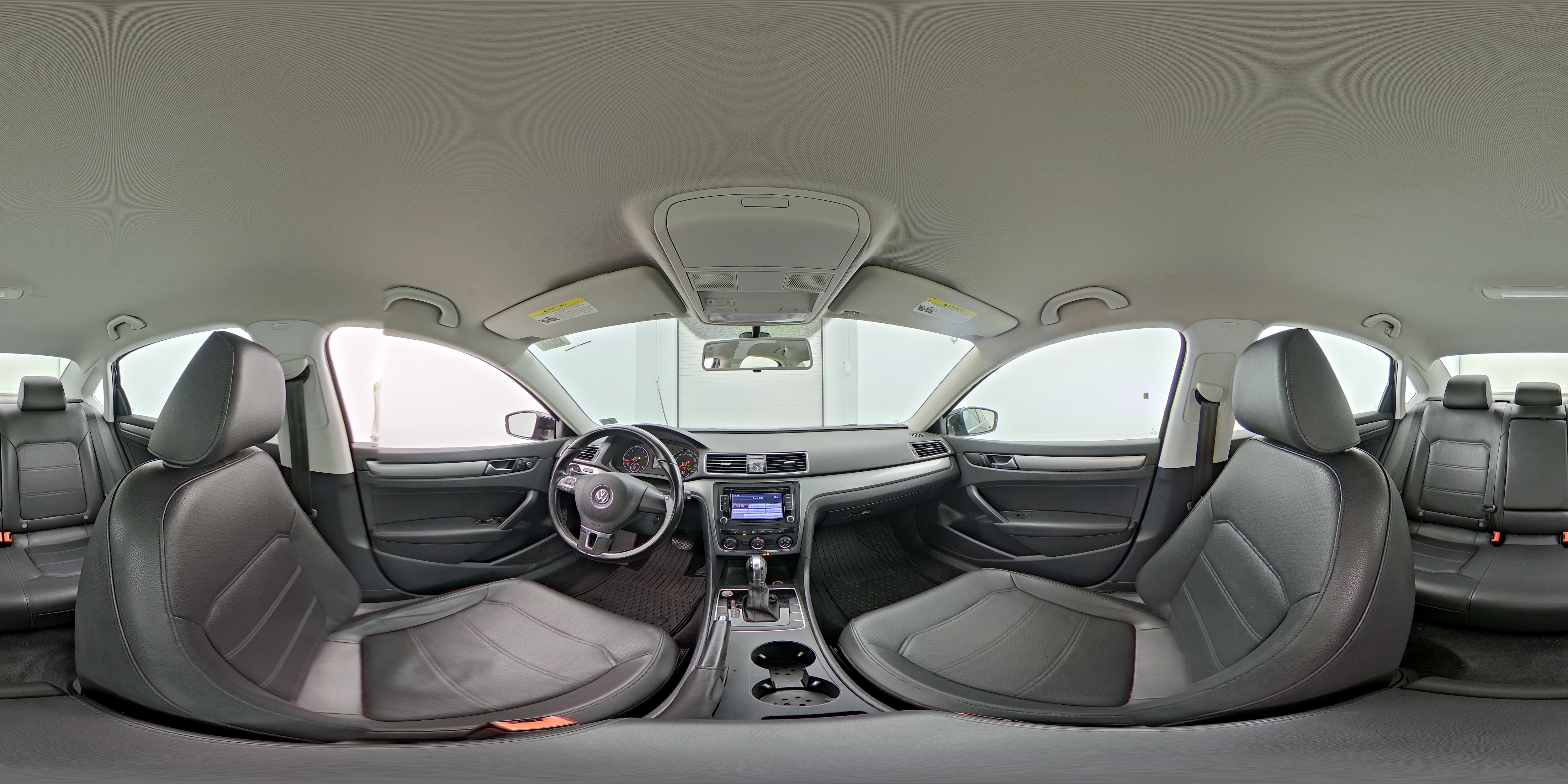 2015 Volkswagen Passat Limited Edition - Photo 24