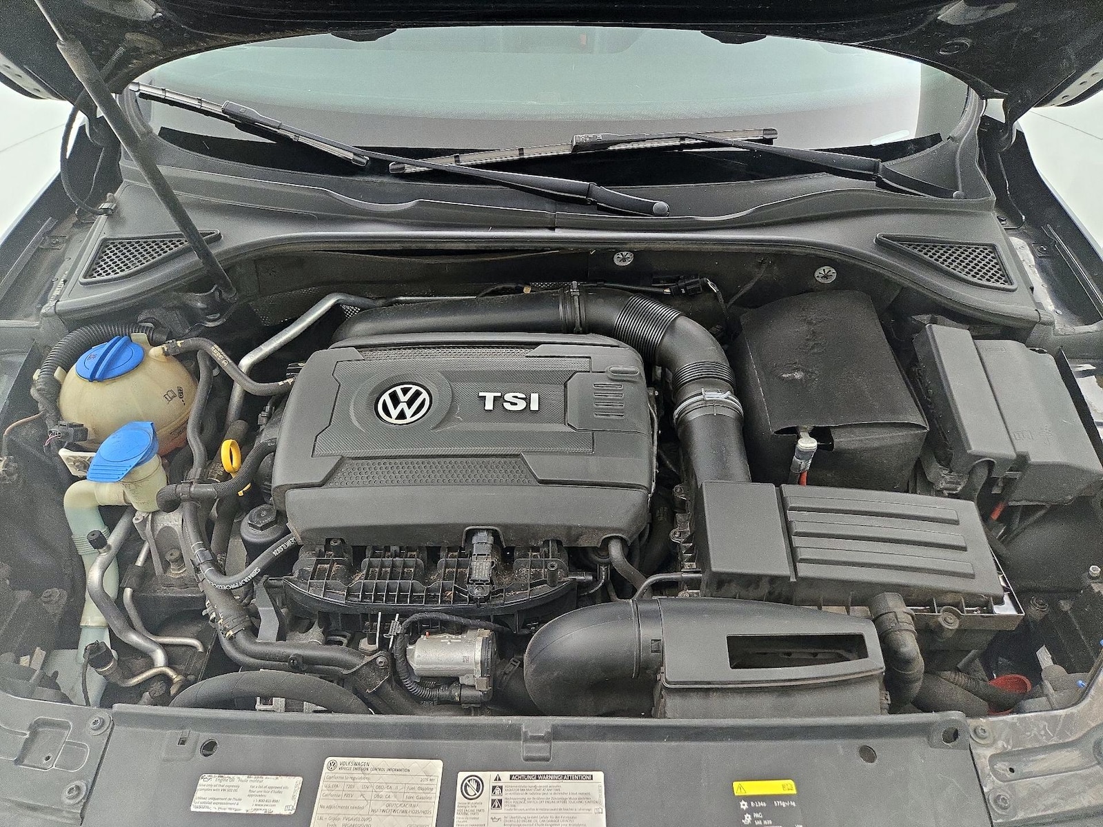 2015 Volkswagen Passat Limited Edition - Photo 22