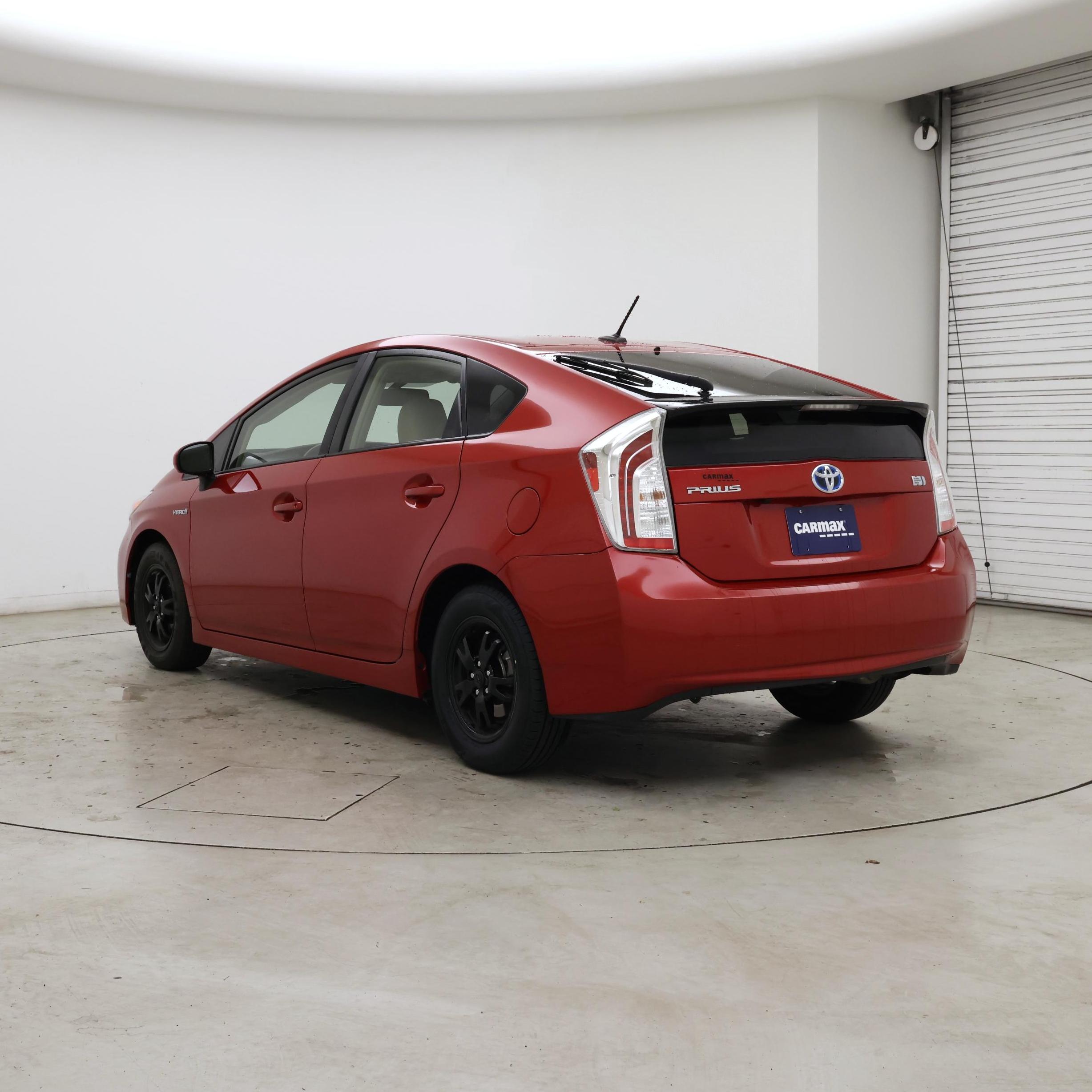Thumbnail: 2015 Toyota Prius - 2