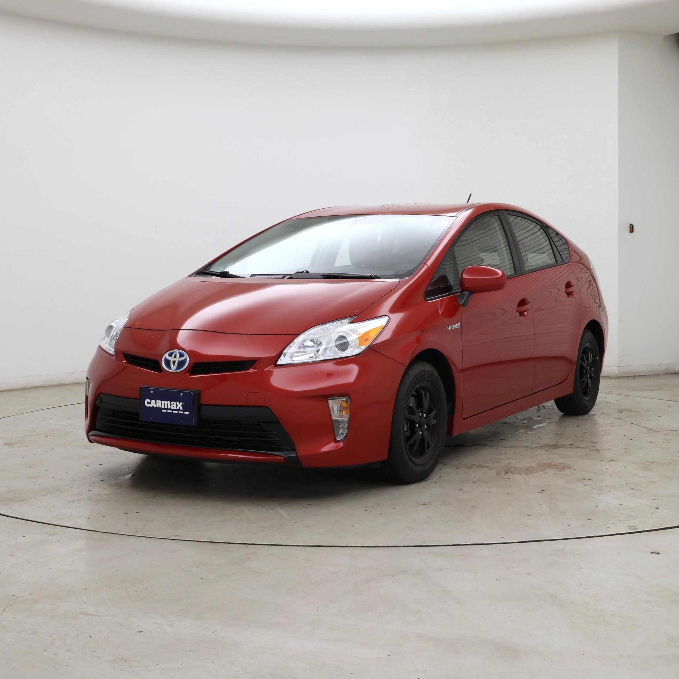 Thumbnail: 2015 Toyota Prius - 4