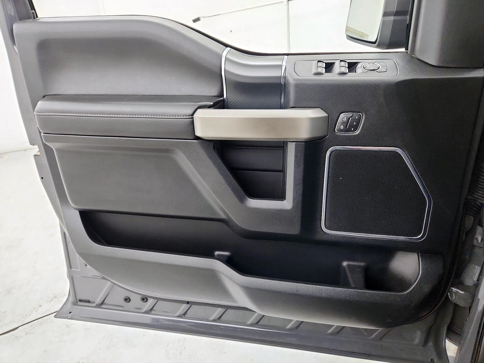 Thumbnail: 2018 Ford F-150 - 12